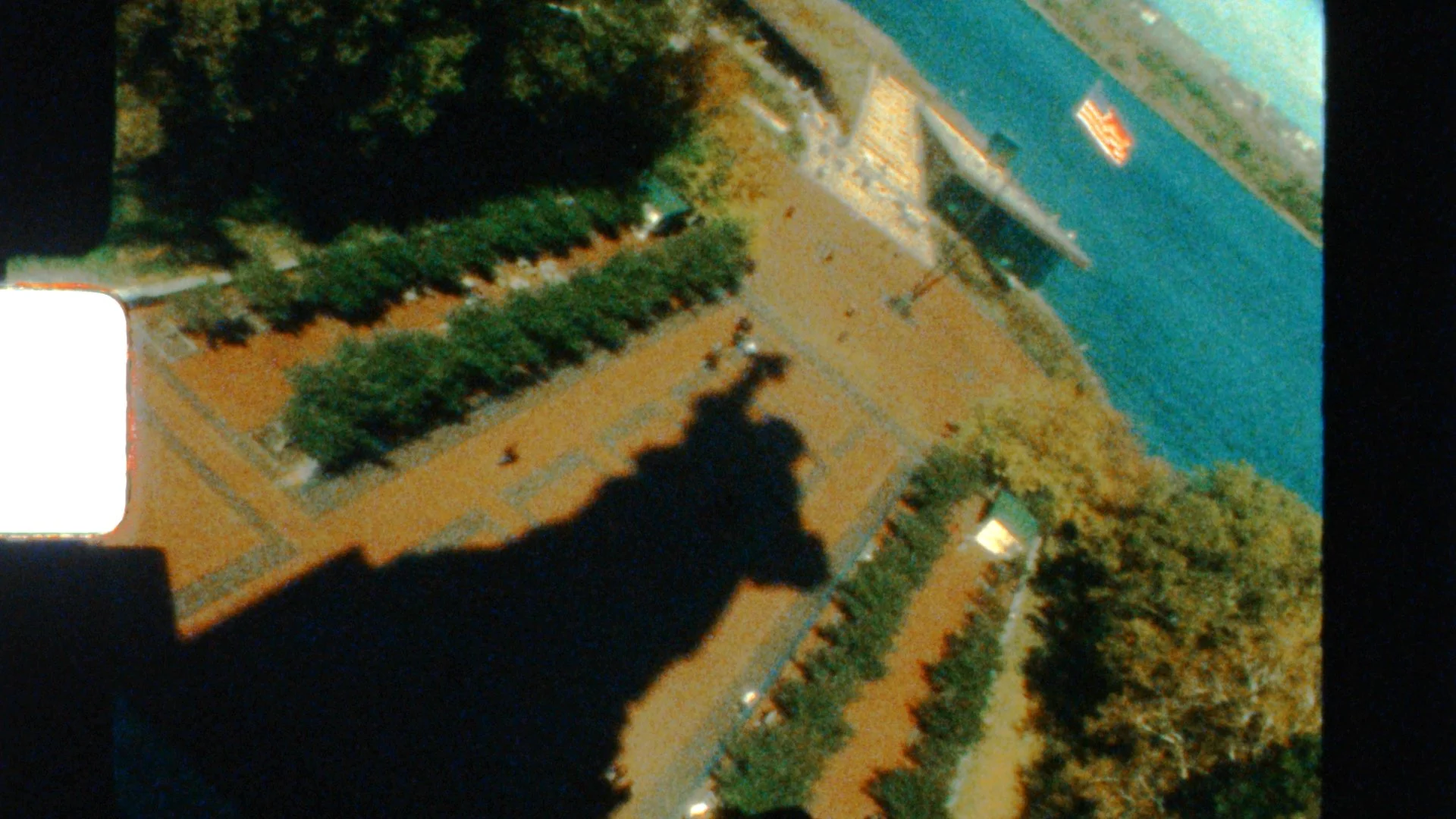 Still 2025-12-21 162726_1.1.20.jpg