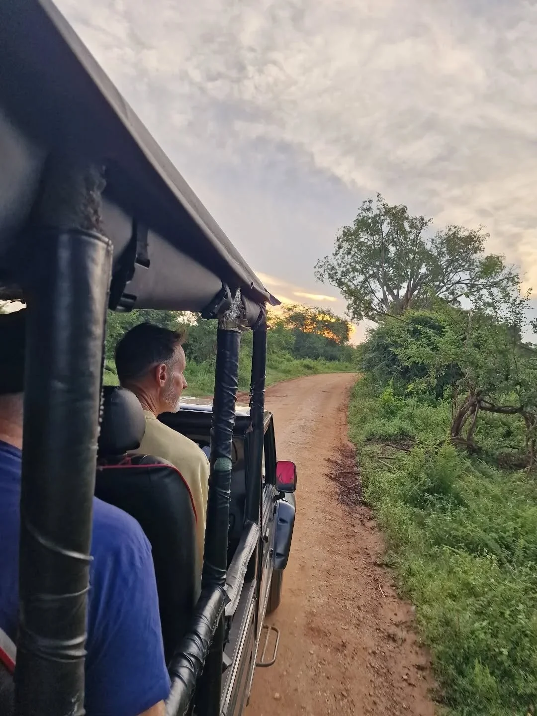 📍 Sri Lanka group tours 🧳 

You will visit Colombo, Sigiriya, Kandy, Ella, Udawalawe, Mirissa Beach, and Galle &mdash; a journey through Sri Lanka&rsquo;s most iconic destinations. From vibrant city life and ancient rock fortresses to misty hill-co