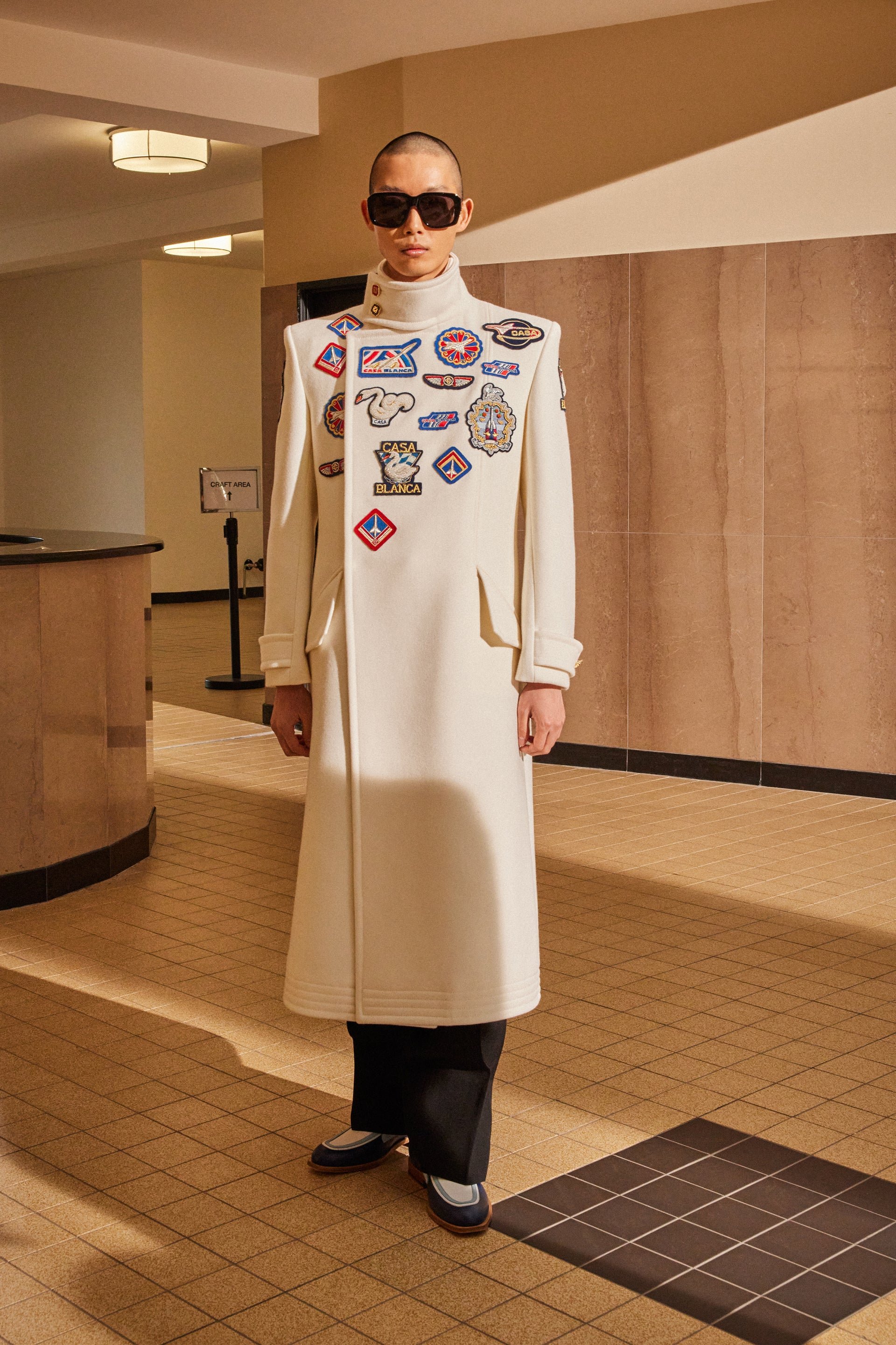 Vogue_Runway_Looks_-_26_4a06c3a4-fcce-4d99-8842-c7c215931bcd_1920x.jpg