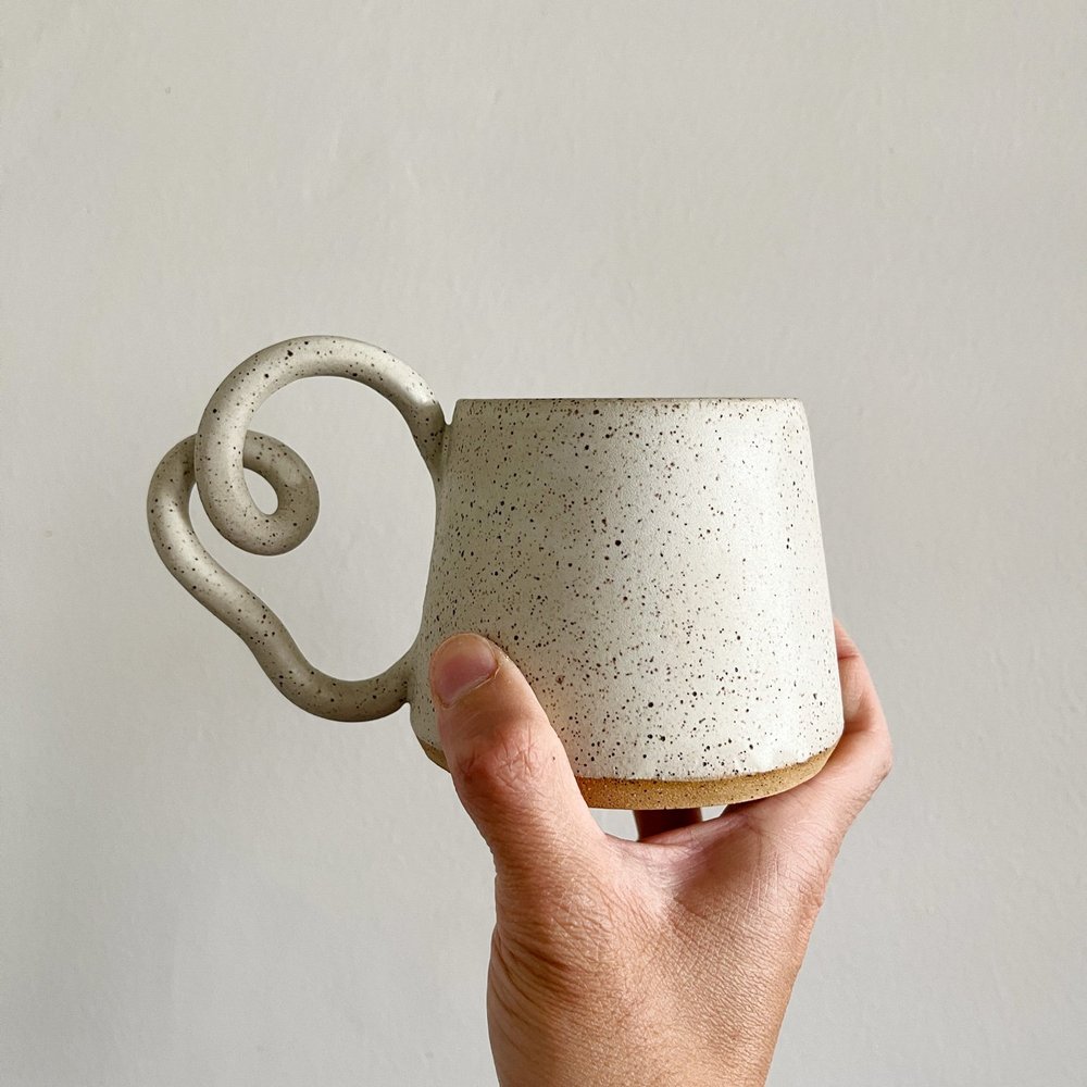 Curly Handle Mug