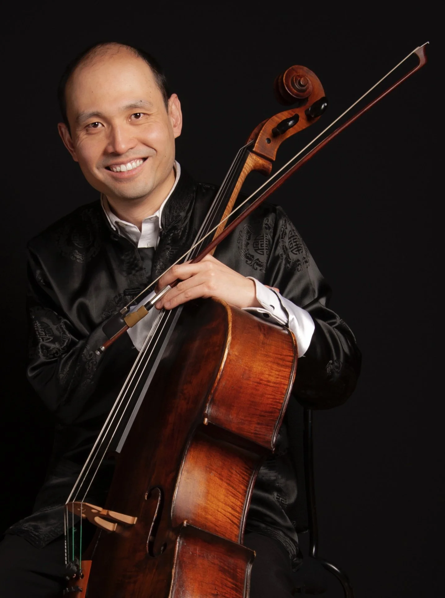 Yue T Music Teacher Cello.jpeg