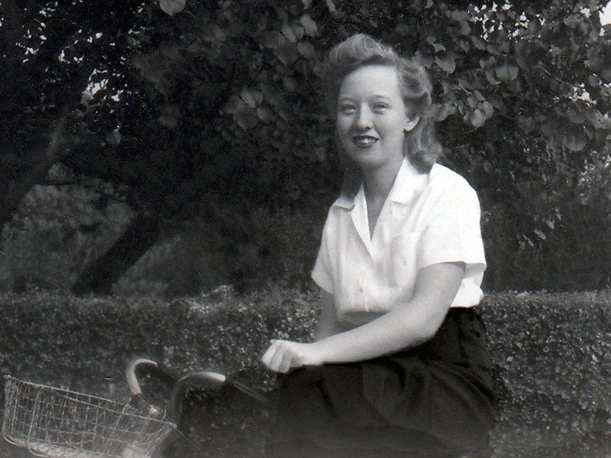 1943 Alethea bicycle 2.jpg
