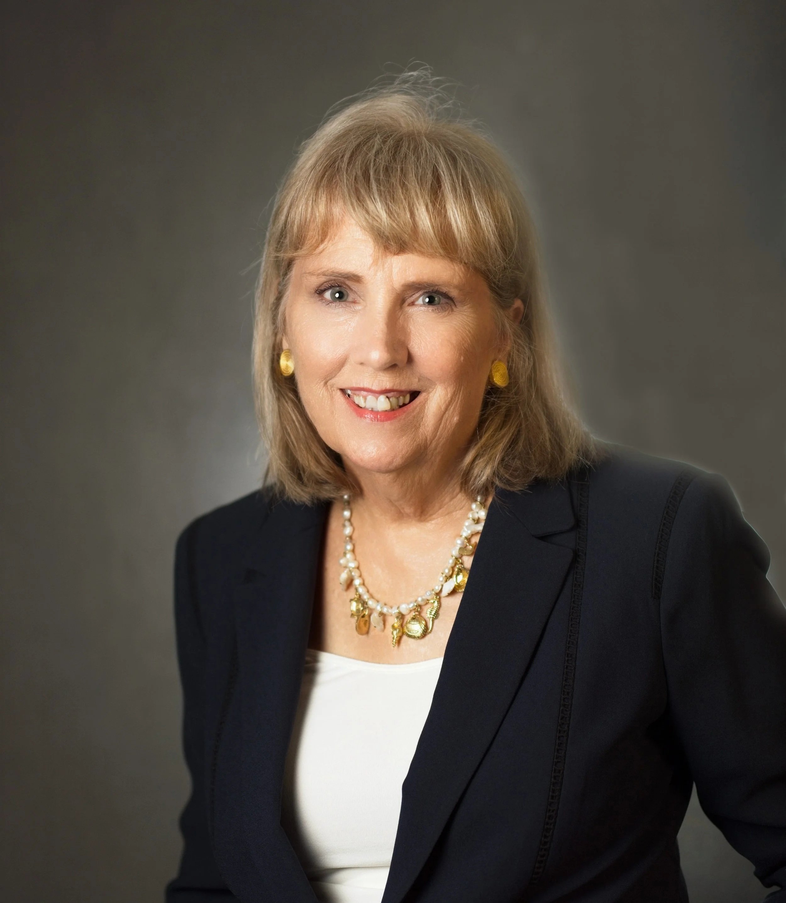 Honolulu Headhsot Photography by Biz Kellam Photographer