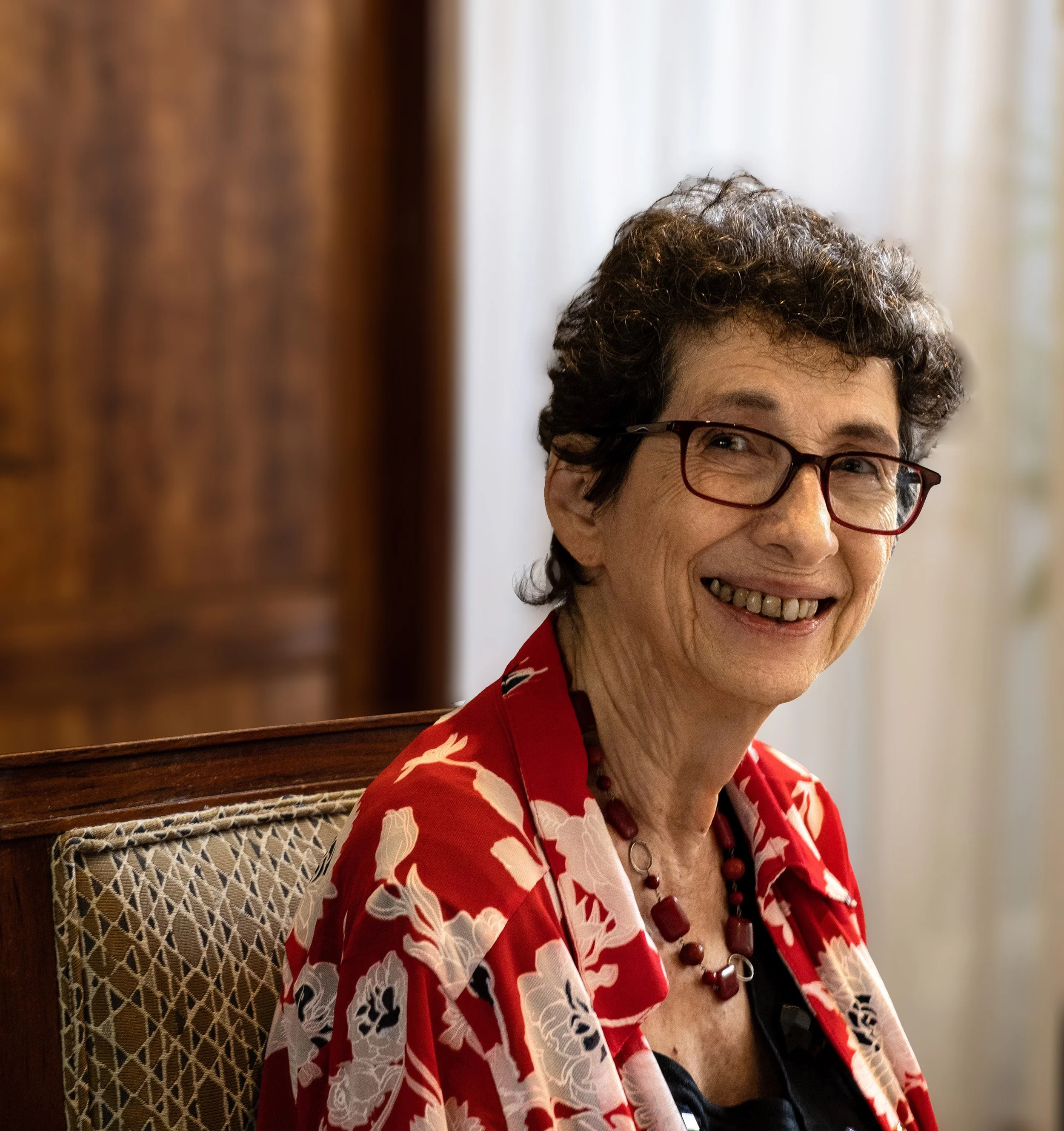  Biz Kellam Honolulu Hawaii Photographer creates lifestyle portraits on location on Oahu