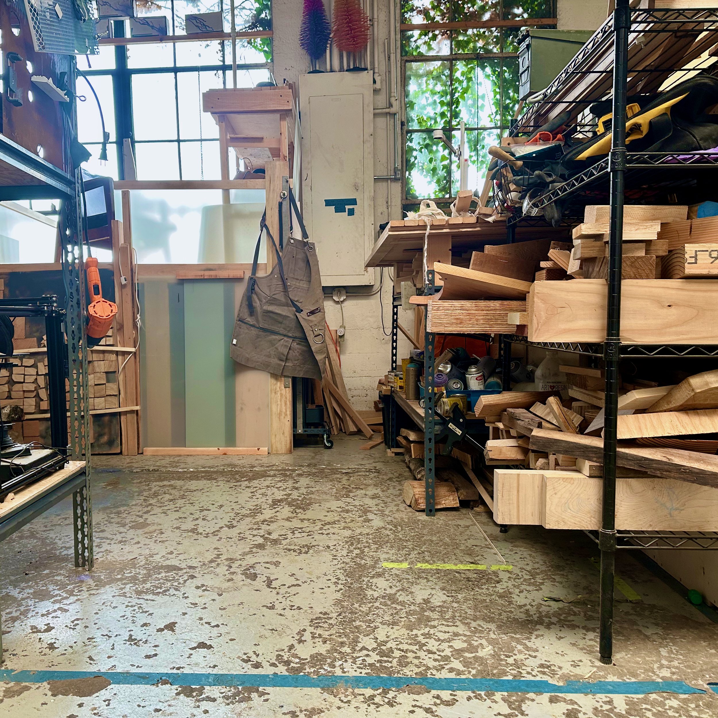 Storage and private work spaces for rent