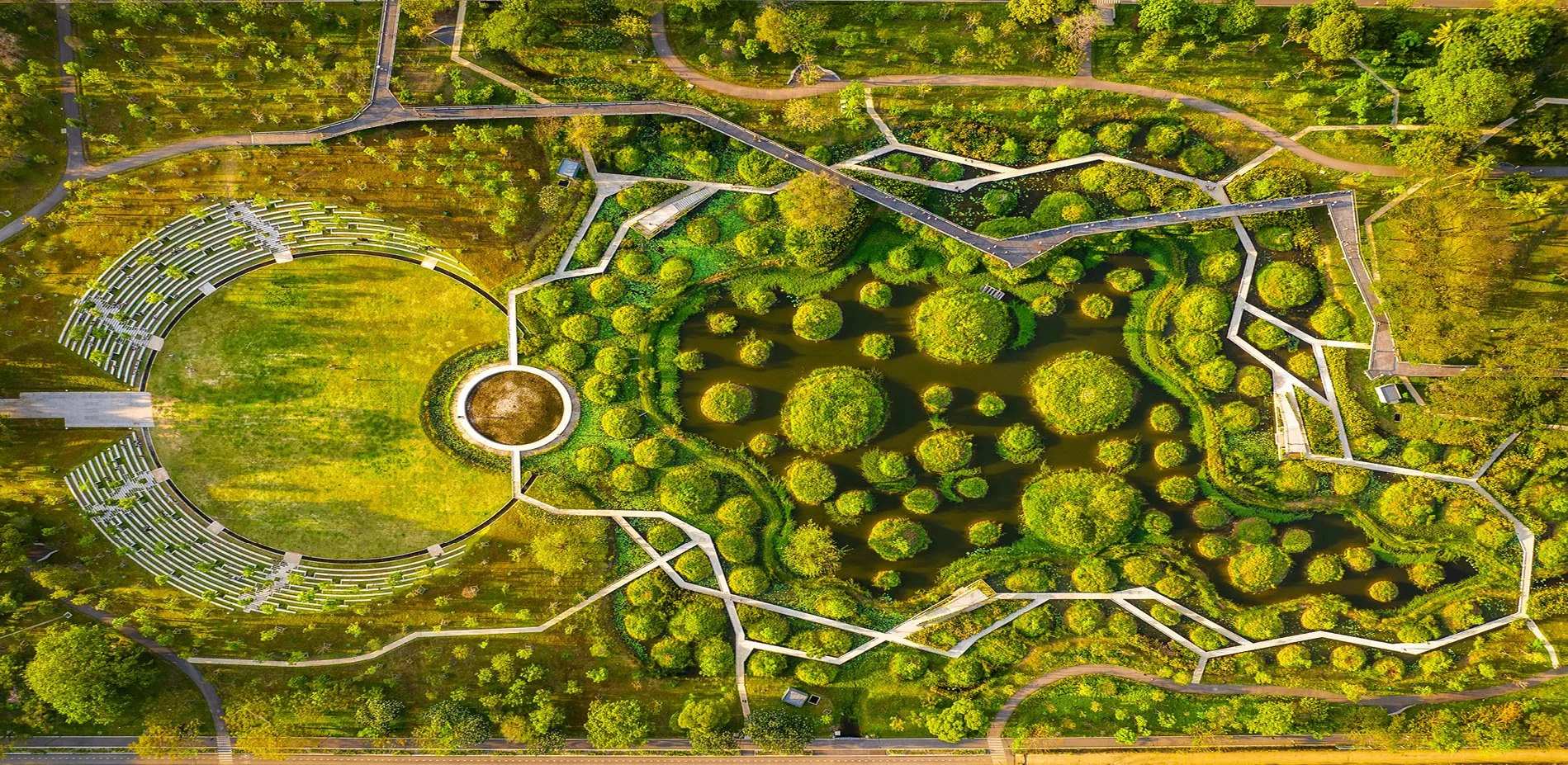 Benjakitti Forest Park.jpg