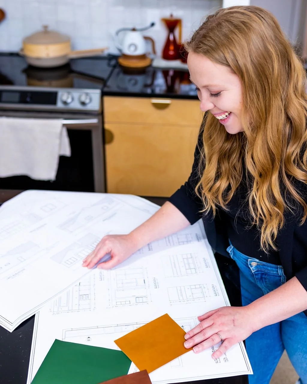 ▫️ $5000 because the cabinets weren't the right size and a few had to be redone...
▫️ $15,000 because the subcontractor didn't talk to the builder before installing drywall in a few rooms and half of it needs to be ripped out because electrical hadn'