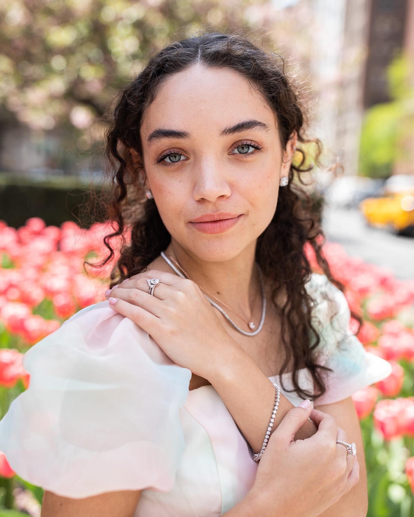 This spring, we&rsquo;re taking notes and getting inspired by the blooms on the Upper East Side. What inspires your jewelry selection? 🌸🌷💍 #kimsjewelrynyc #uppereastside #diamondjewelry