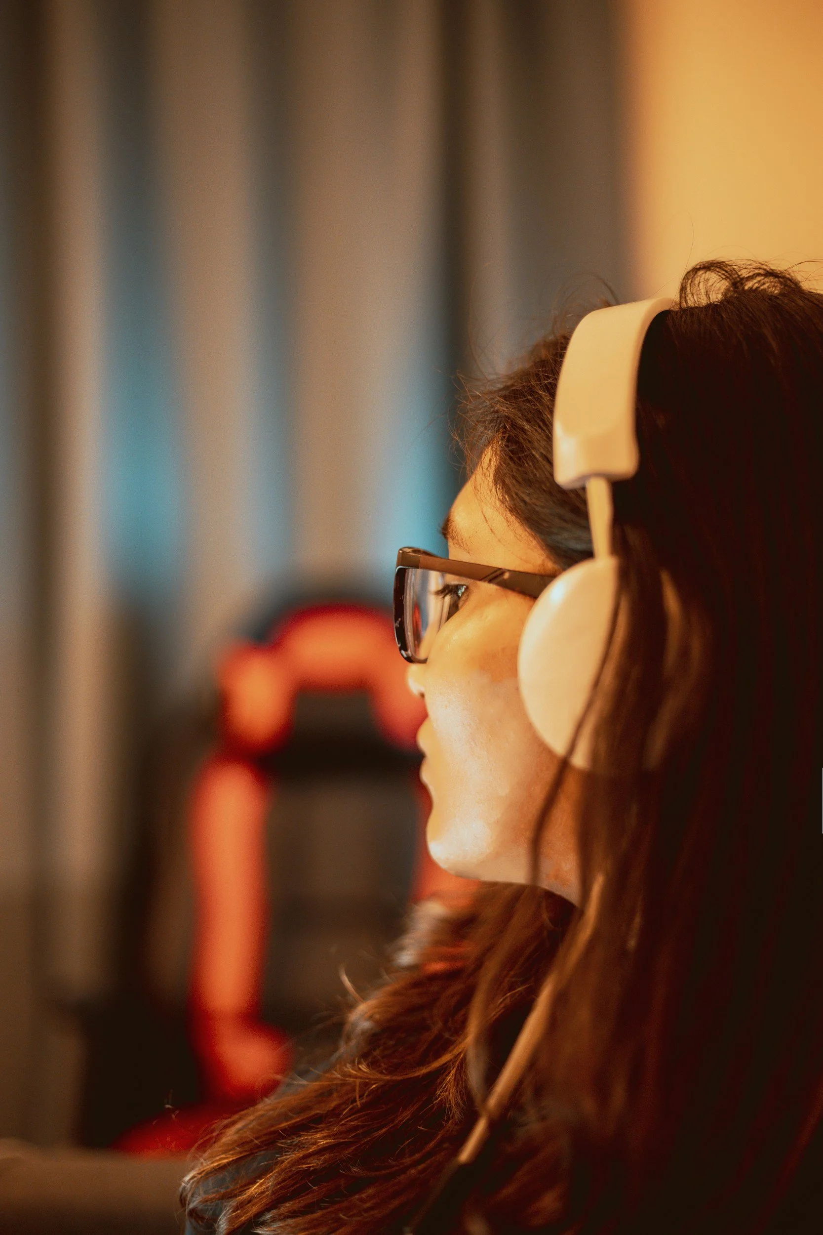 How EMDR Therapy Is Delivered Online — and What the Research Actually Supports