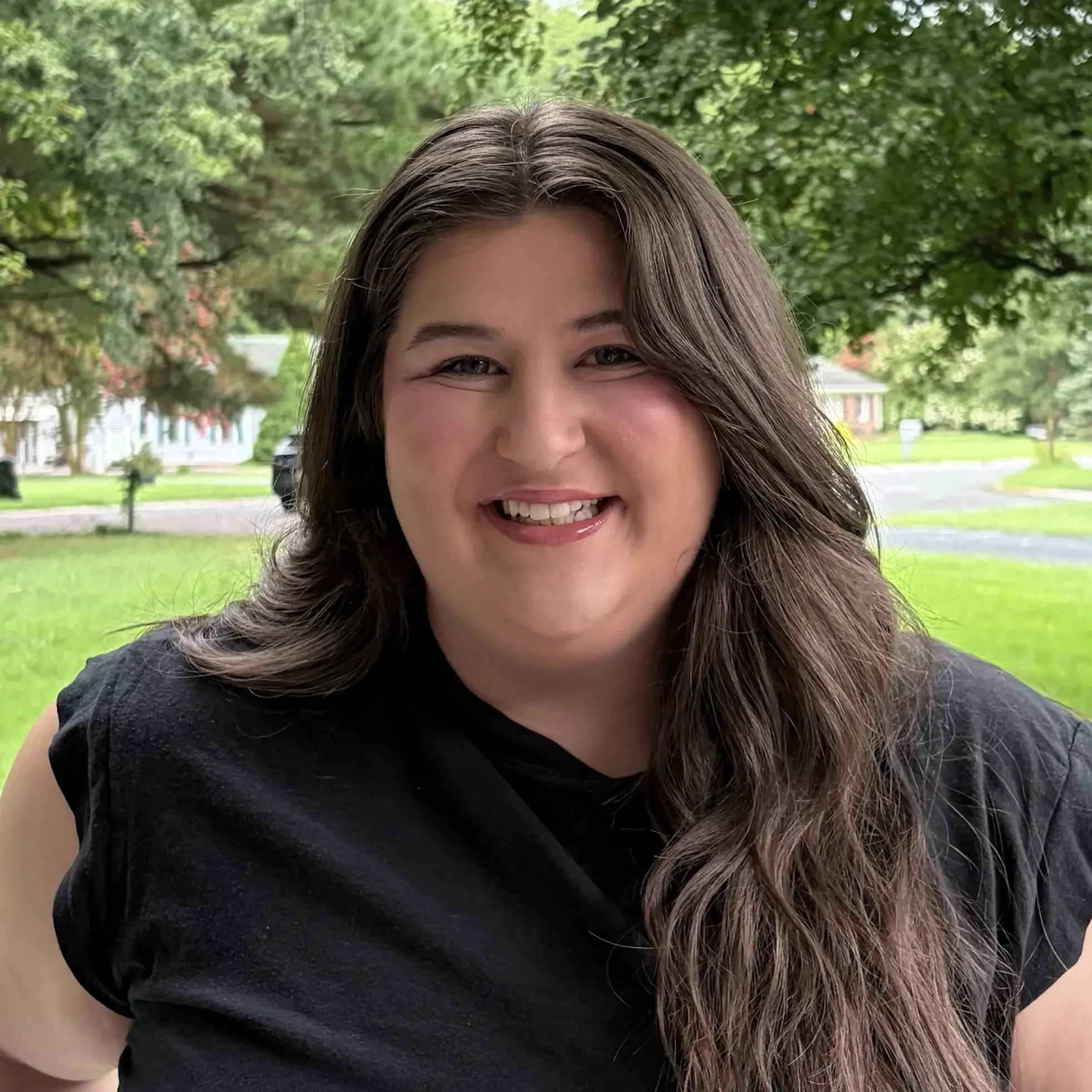 Leah Argot, LGMFT