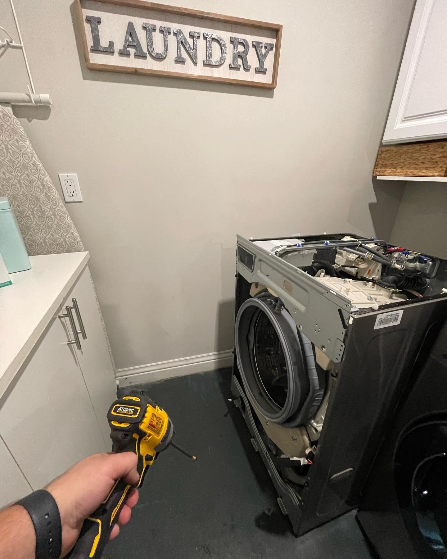 If your washer is leaking, we can fix it, fast and reliable