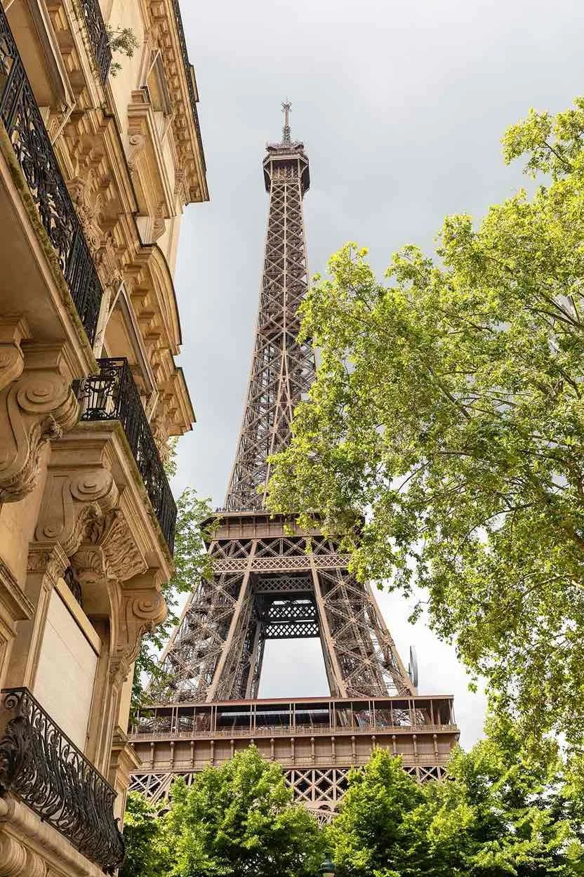 Eiffle Tower_11zon.jpg