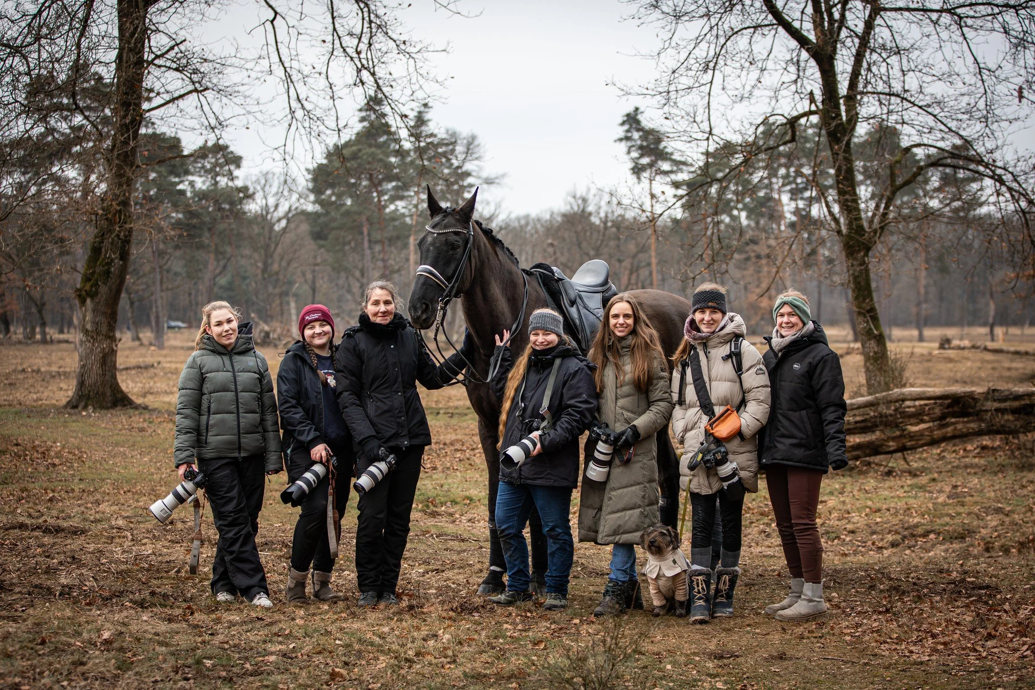 "We rise by lifting others"

Dieser Spruch hing schon zu Studienzeiten an meiner Wand und ich f&uuml;hle ihn immer wieder sehr. F&uuml;r mich gab es in der Fotografie noch nie einen Konkurrenzgedanken. Gemeinsam macht es doch so viel mehr S