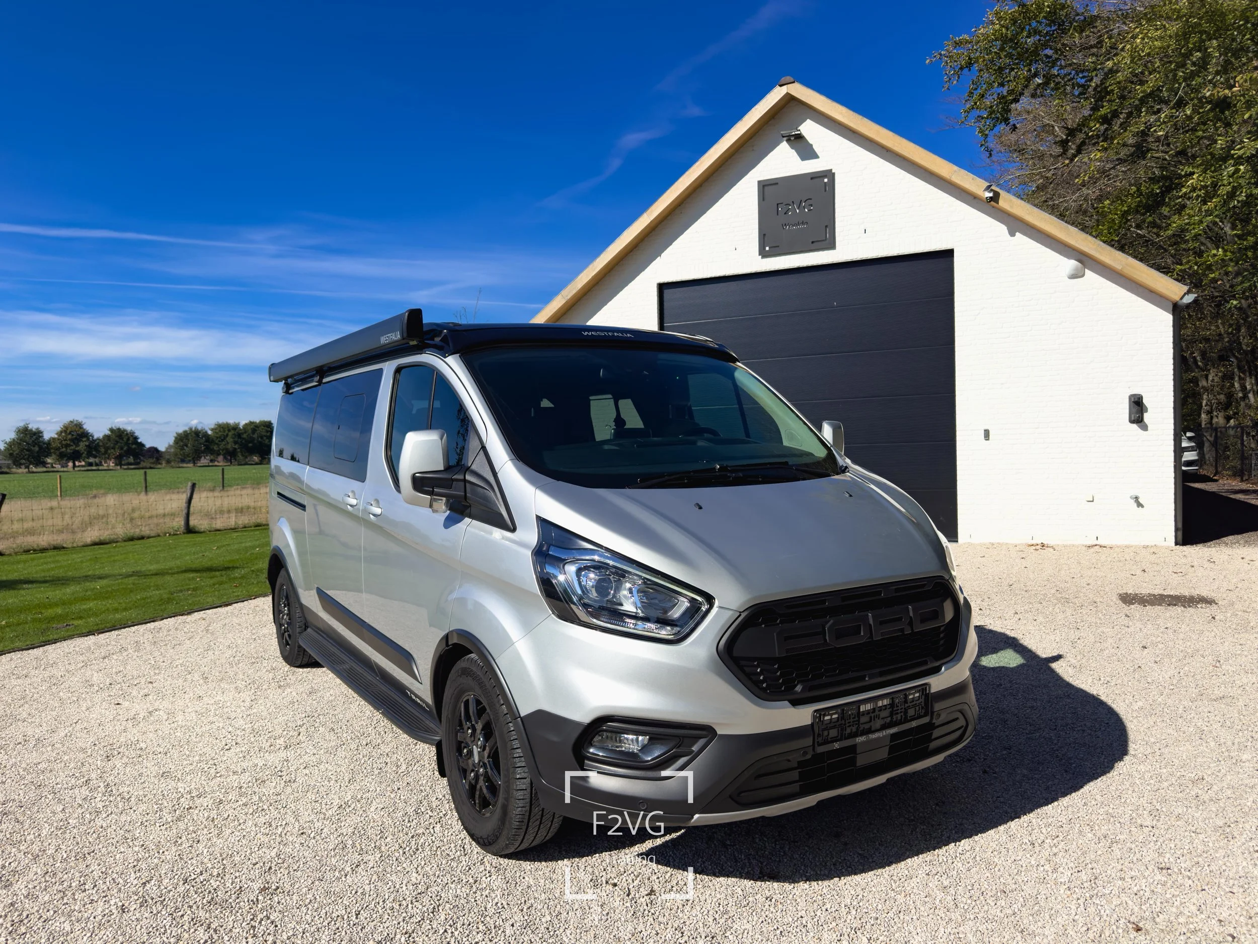 Ford-08.jpg