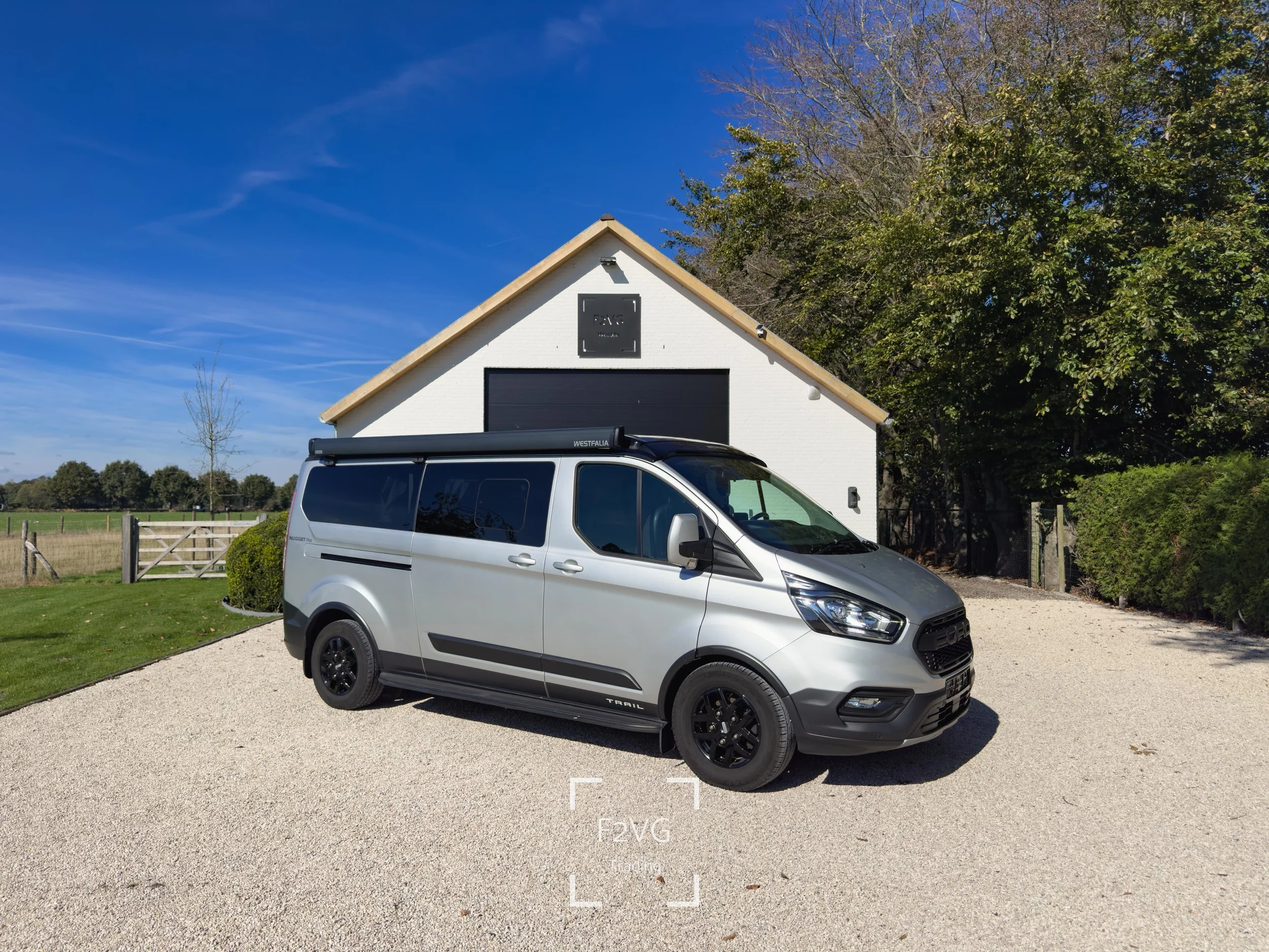 Ford-09.jpg