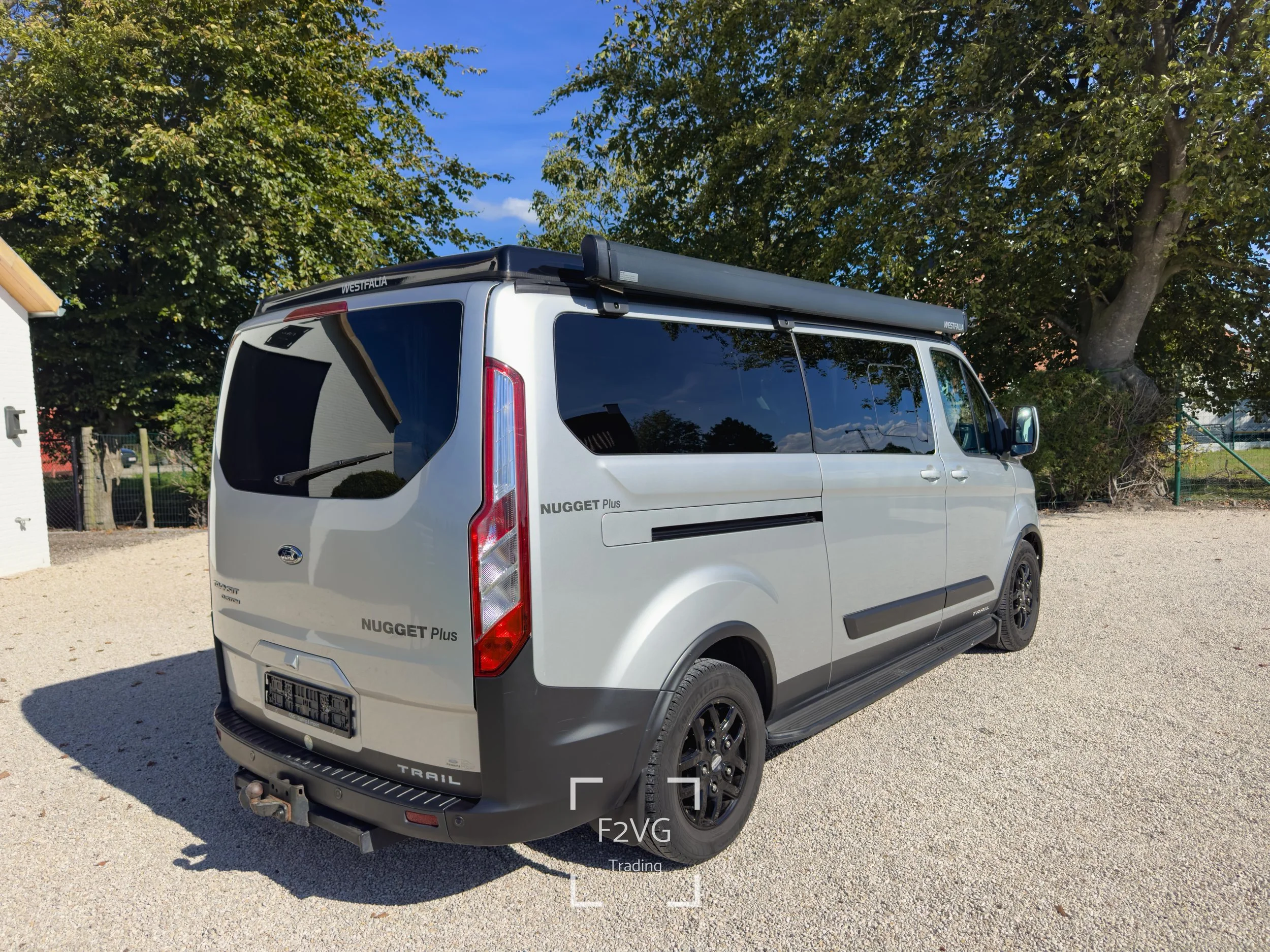 Ford-02.jpg