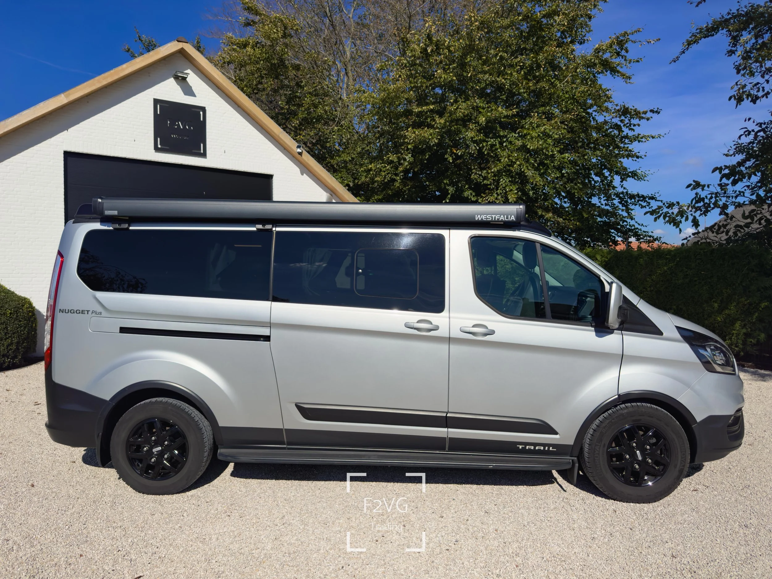 Ford-01.jpg