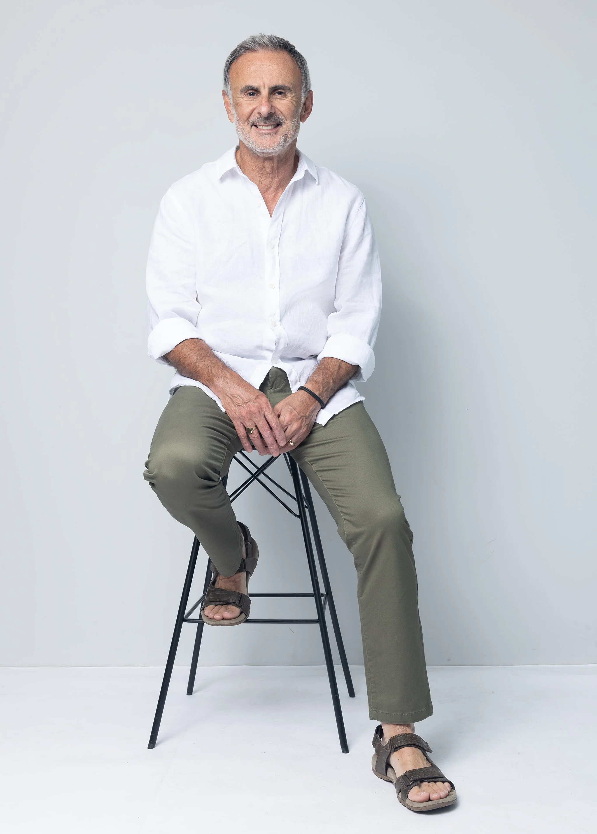 Rob Vowles by Elizabeth G .JPG