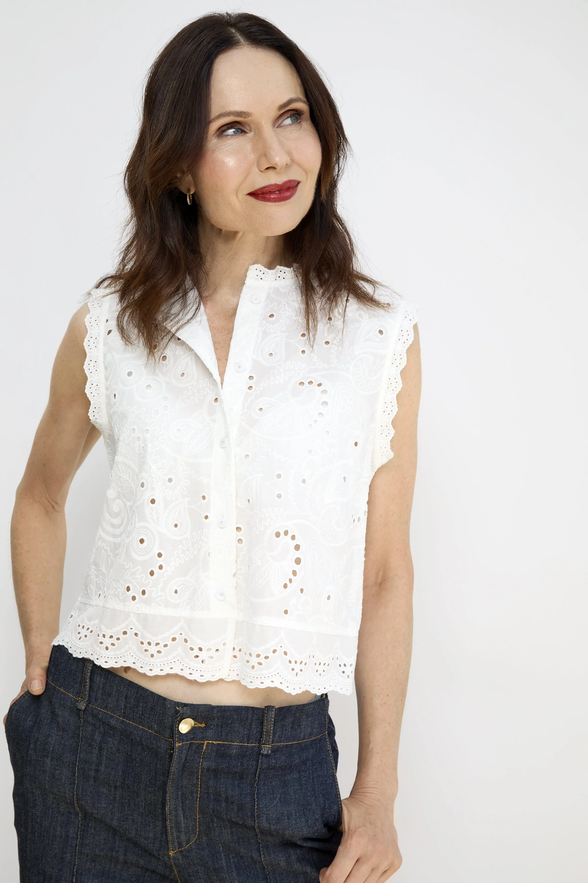 Sasha Finn by Egle Vasi 6.jpg