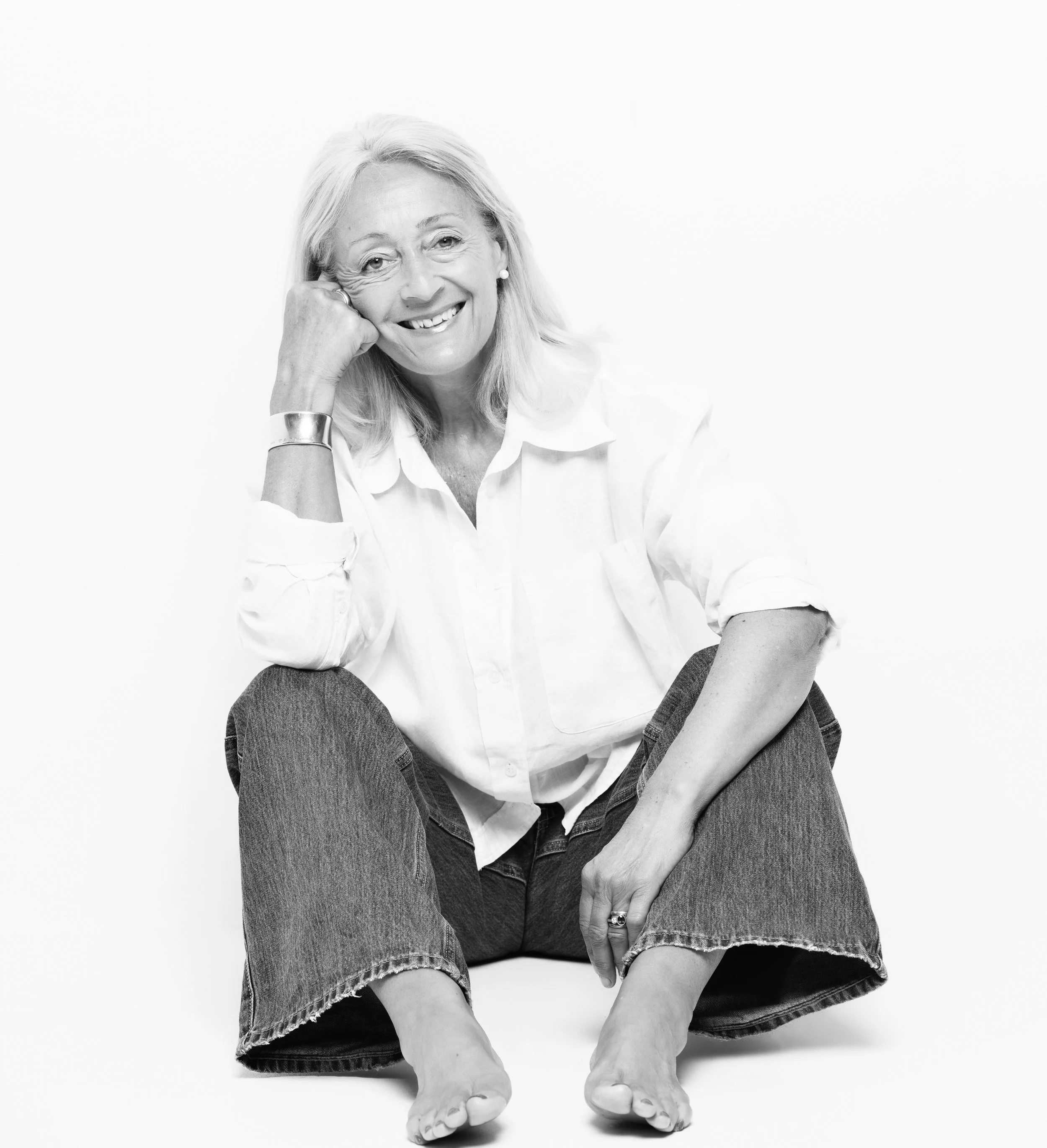 2025.05.29 Laura Southern by Colin Hawkins -715bw.jpg