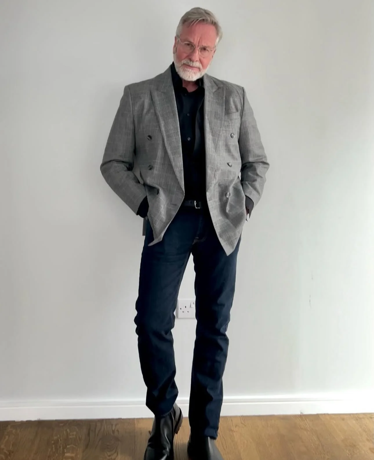 Tony Pickering .jpg