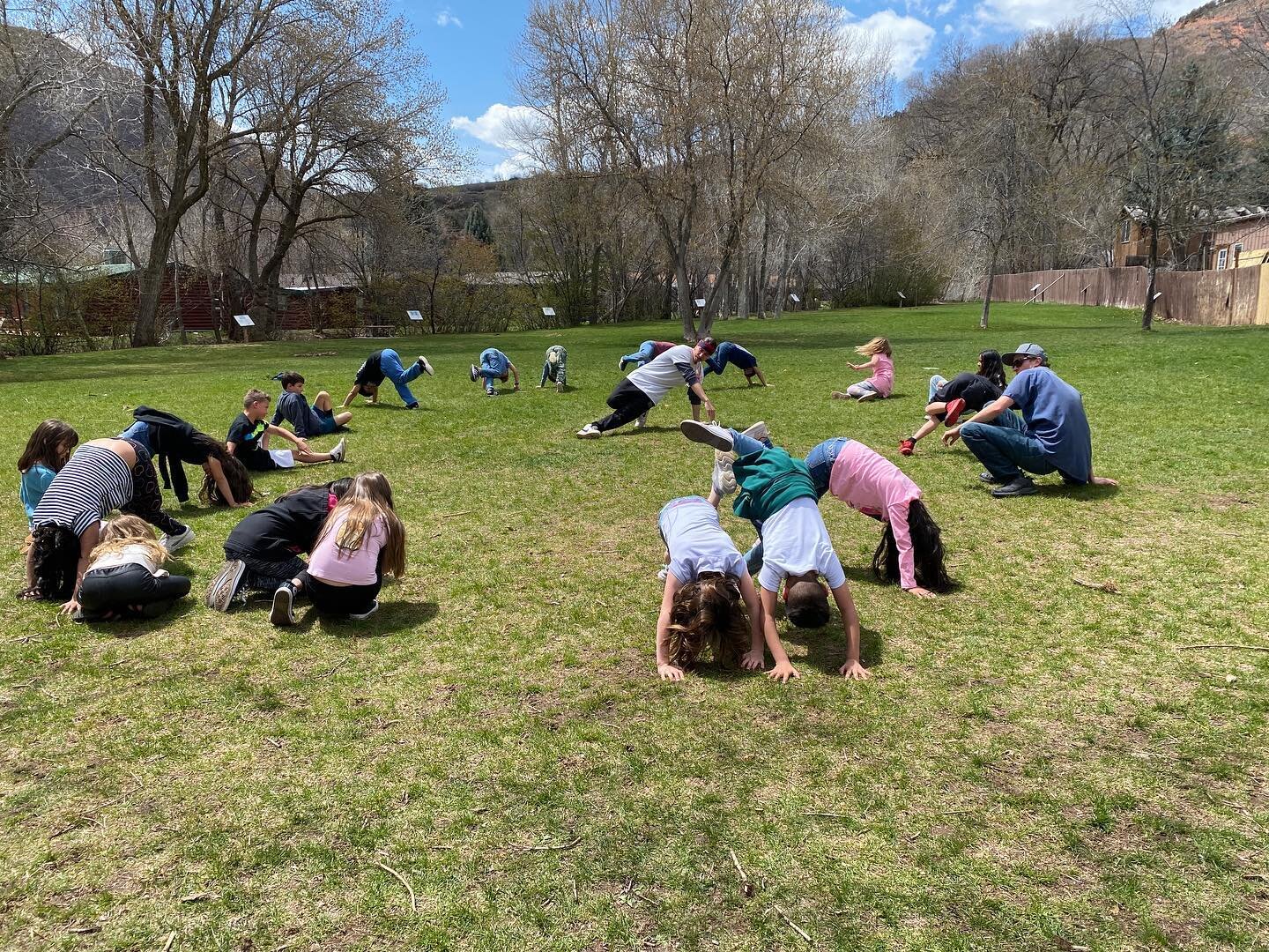 Breaking in the park! Our school program at Two Rivers is wrapping up this week! Thanks Two Rivers and thanks to our incredible teachers @joh_begay and @noeldoo 

We&rsquo;ll see you all next school year!