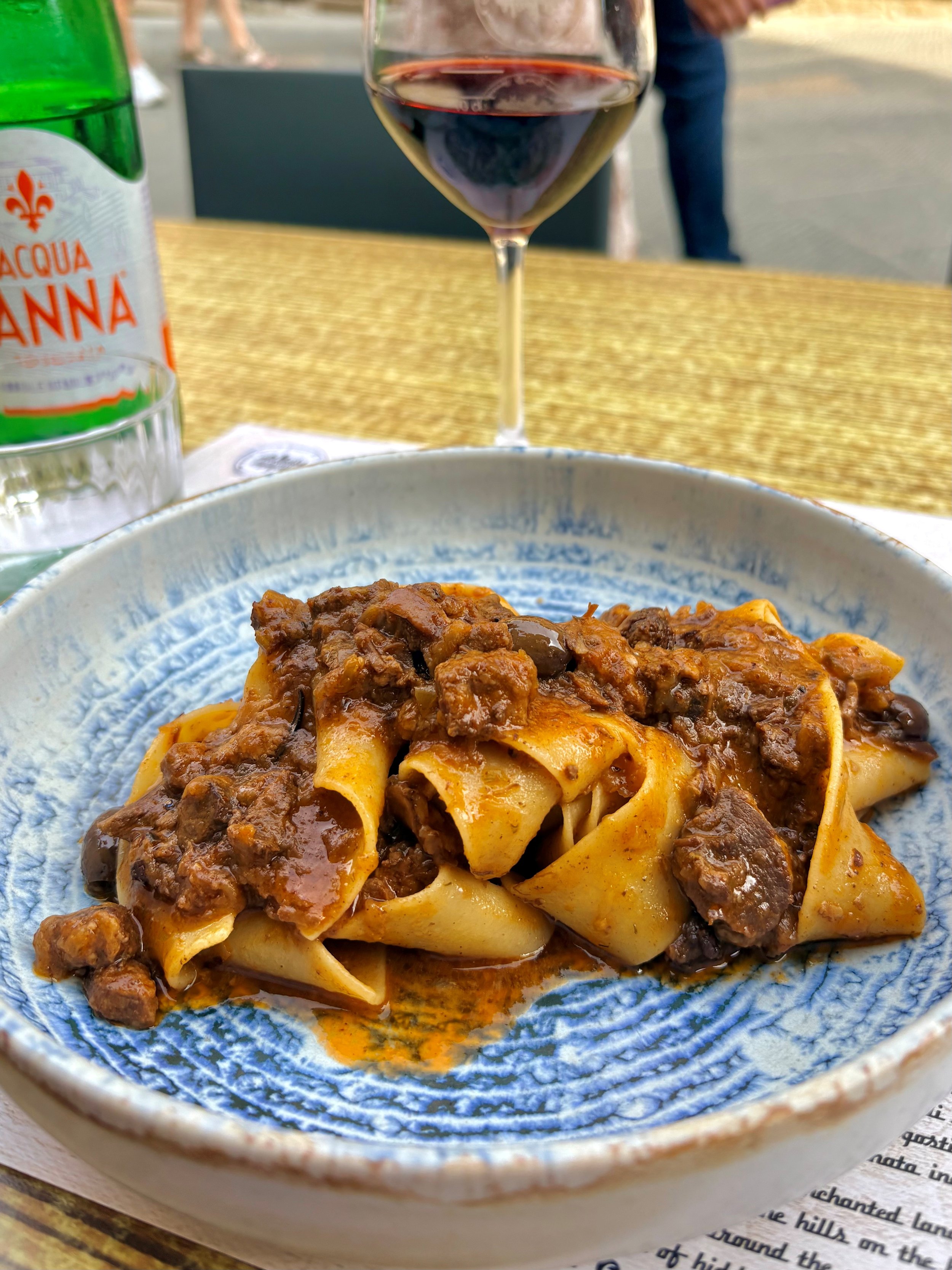 ragu 1.jpg