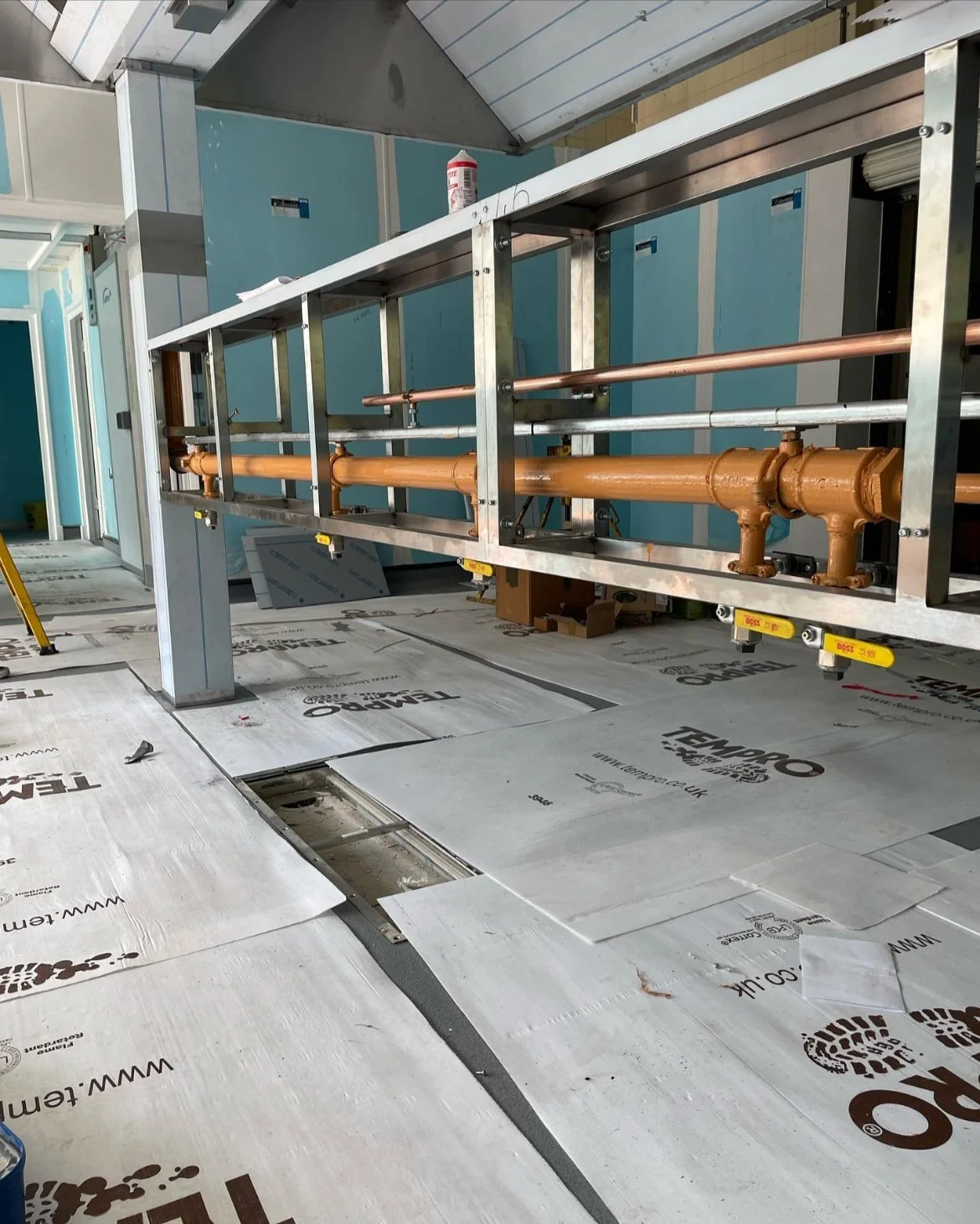 Oranssi project: studio shed