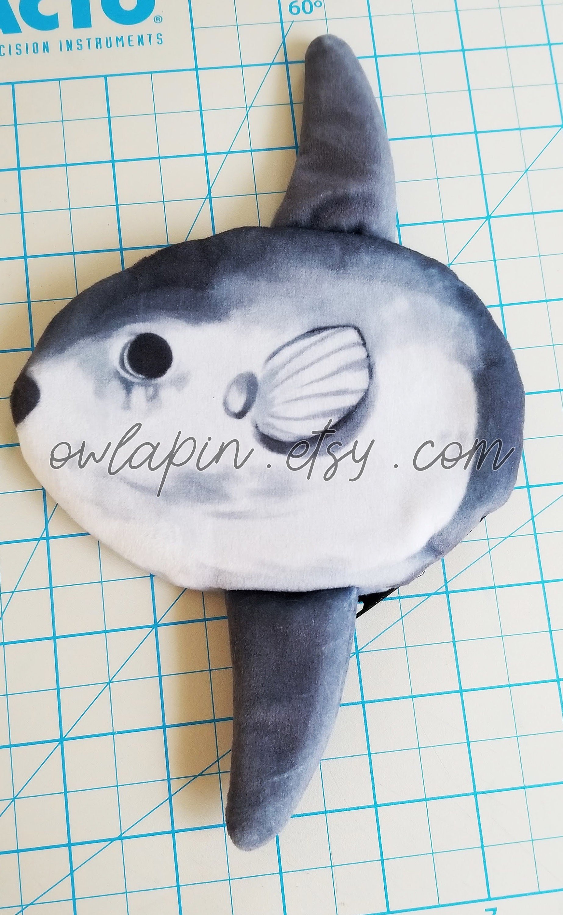 https://i.etsystatic.com/6087933/r/il/1dd2b9/1637840895/il_fullxfull.1637840895_se2g.jpg
