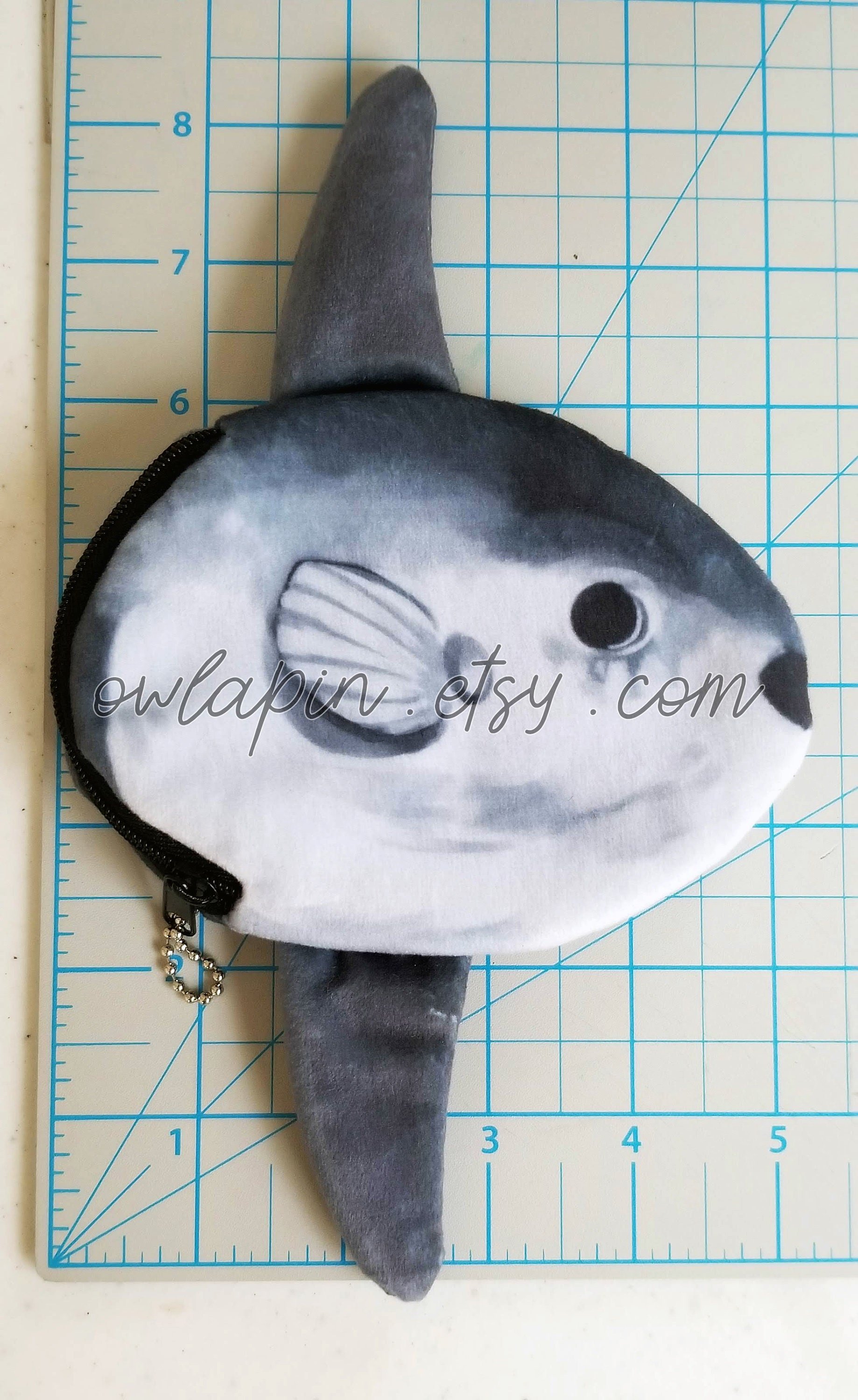 https://i.etsystatic.com/6087933/r/il/a5f98b/1590403138/il_fullxfull.1590403138_rqnz.jpg