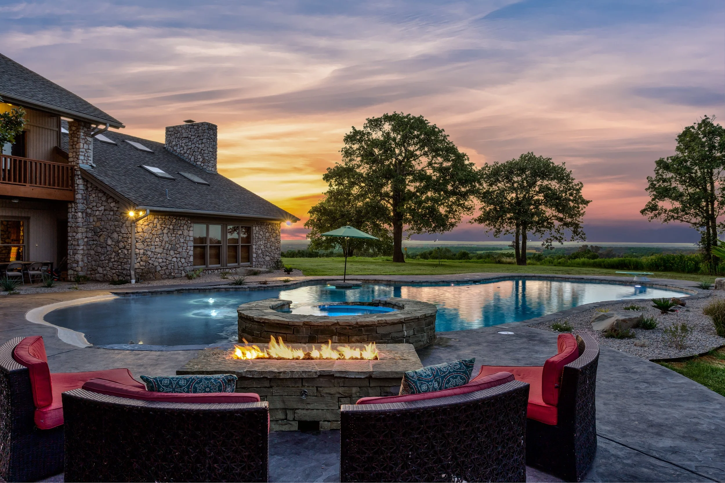 Sunfish-Pools-Bridgeport-Diving-jake-crystal-hettinger-jacksboro-wise-jack-wichita-montague-home-builder-residential-commercial-equine-wichita-falls-texasJacksboro-79.jpg