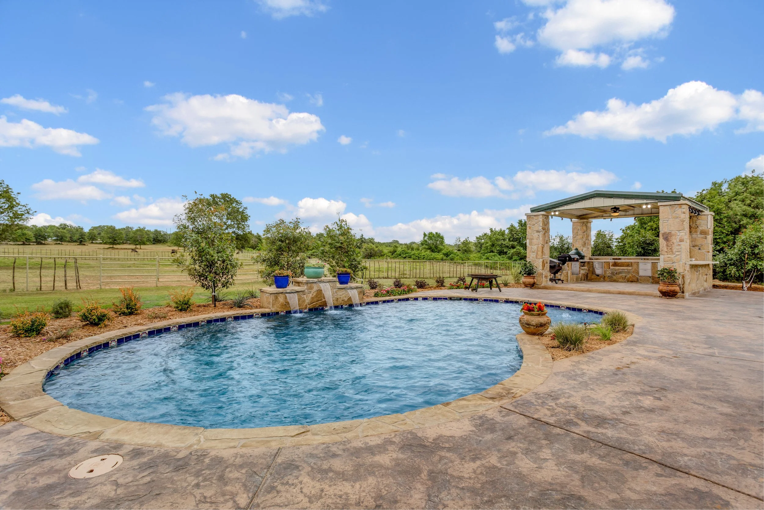 Sunfish-Pools-Dub-Lane-kidney-jake-crystal-hettinger-jacksboro-wise-jack-wichita-montague-home-builder-residential-commercial-equine-wichita-falls-texasDub Lane-1.jpg