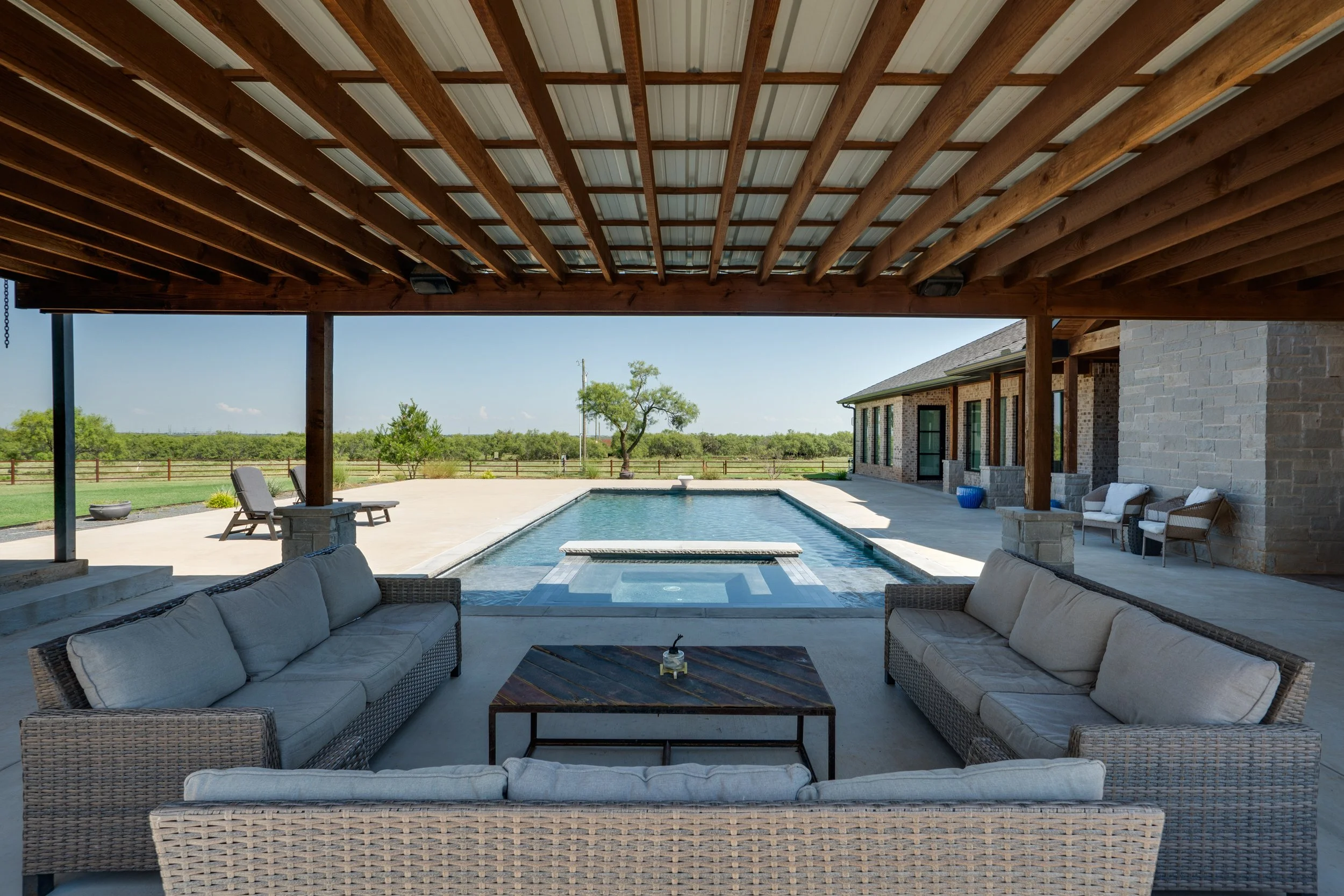 Jake-crystal-hettinger-jacksboro-wise-jack-wichita-montague-pool-builder-renovation-residential-commercial-equine-wichita-falls-texas7390-SH79_SunfishPools-8.jpg