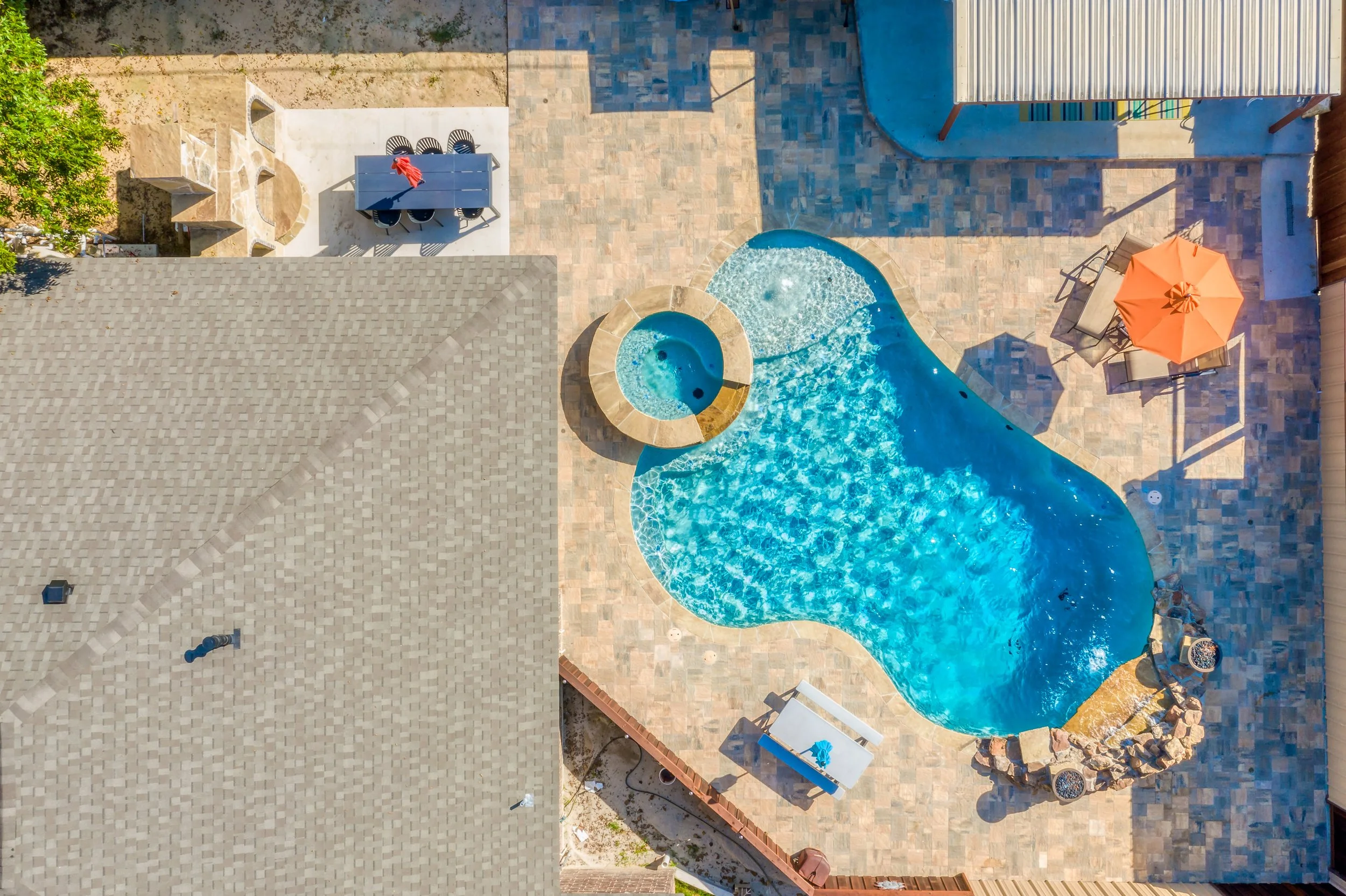 Sunfish-Pools-jake-crystal-hettinger-jacksboro-wise-jack-wichita-montague-home-builder-residential-commercial-equine-wichita-falls-texasSunfish Azle-9-FULL.jpg