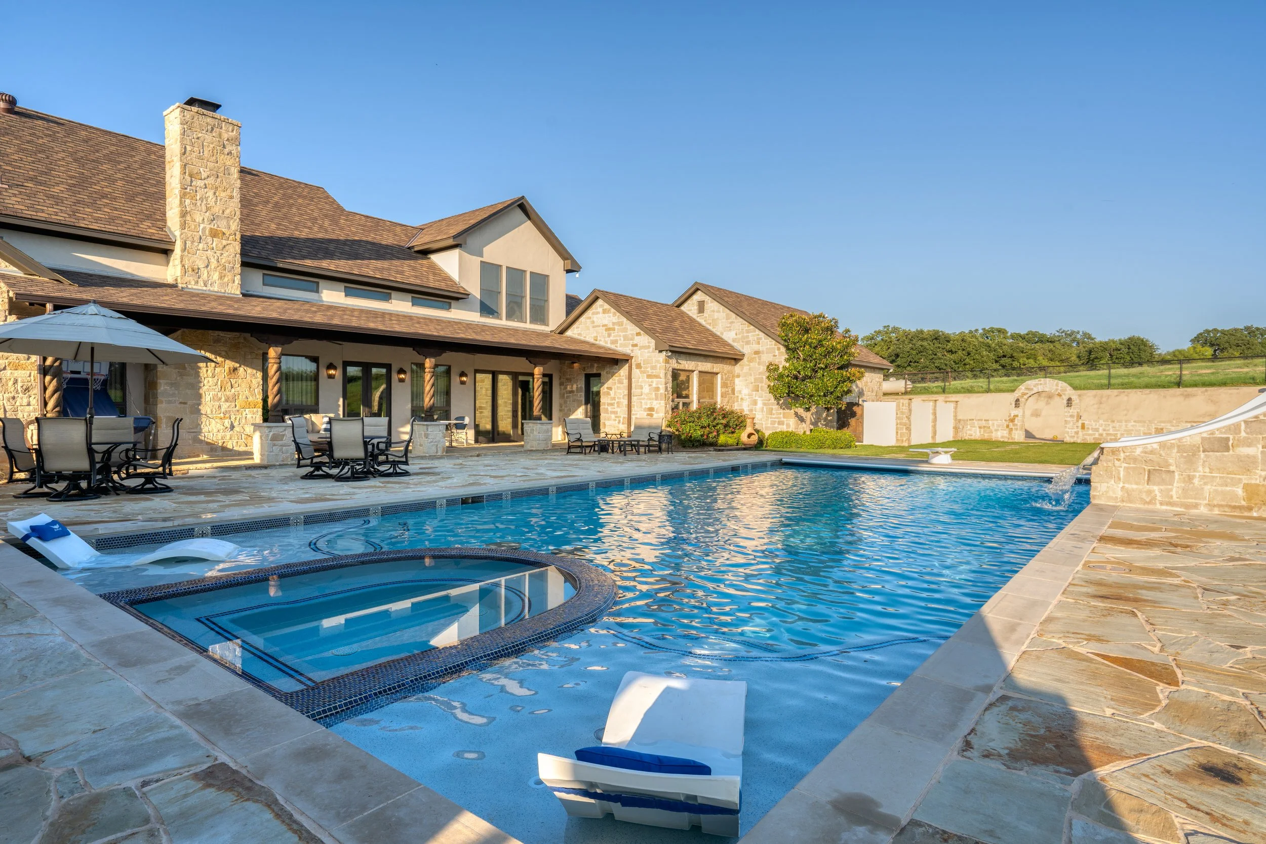 Sunfish-Pools-Decatur-spanish-flaire-jake-crystal-hettinger-jacksboro-wise-jack-wichita-montague-home-builder-residential-commercial-equine-wichita-falls-texasBrazile-1-FULL.jpg