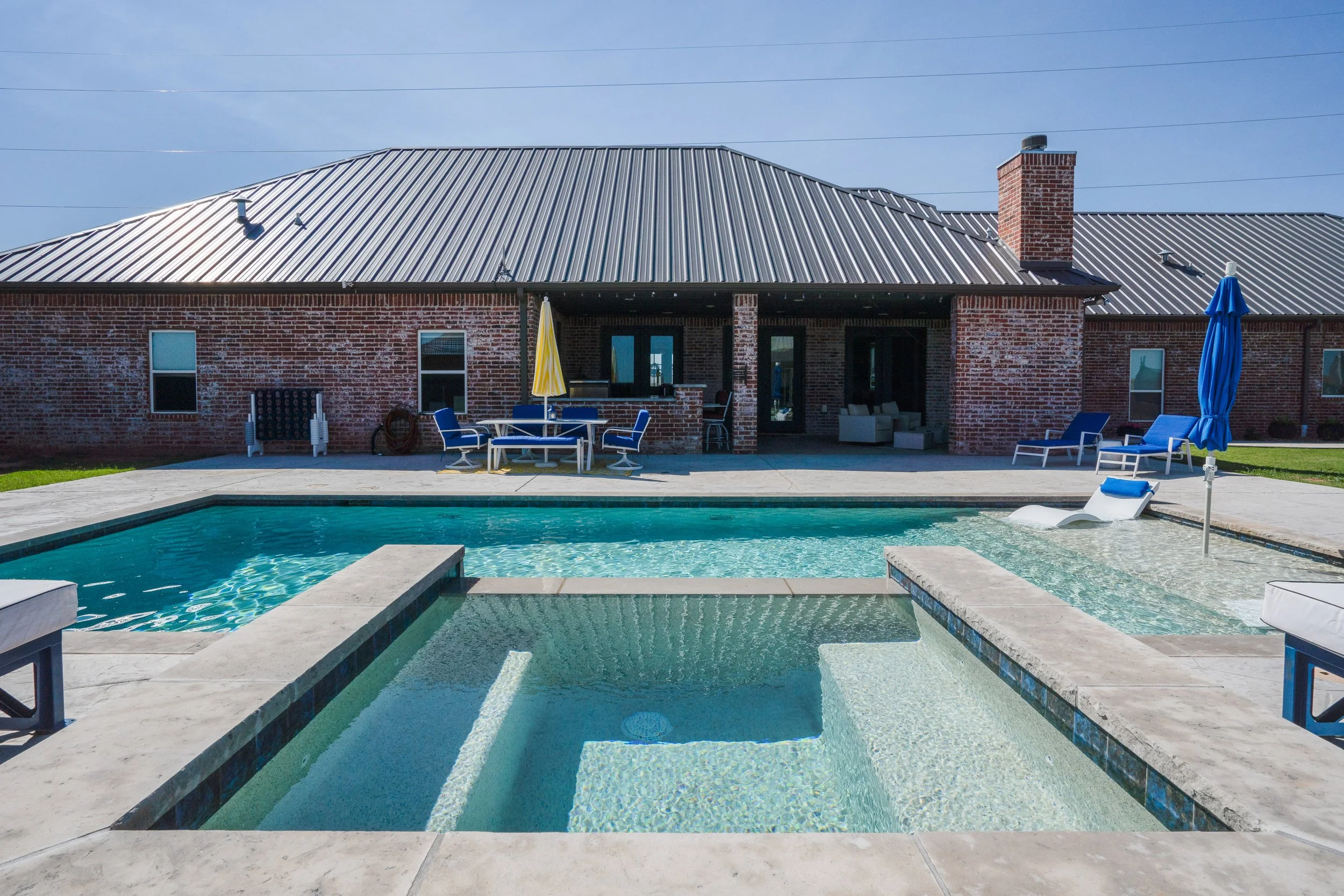 Sunfish-Pools-1210-Bowman-Road-Prarie-Way-jake-crystal-hettinger-jacksboro-wise-jack-wichita-montague-home-builder-residential-commercial-equine-wichita-falls-texas1210_BowmanRd_SunfishPools-HiRes-5.jpg