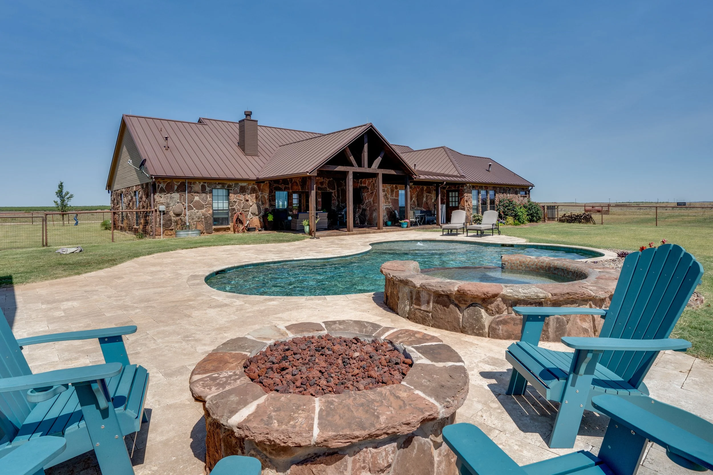Sunfish-Pools-jake-crystal-hettinger-jacksboro-wise-jack-wichita-montague-home-builder-residential-commercial-equine-wichita-falls-texasFM2486_SunfishPools-HiRes-4.jpg