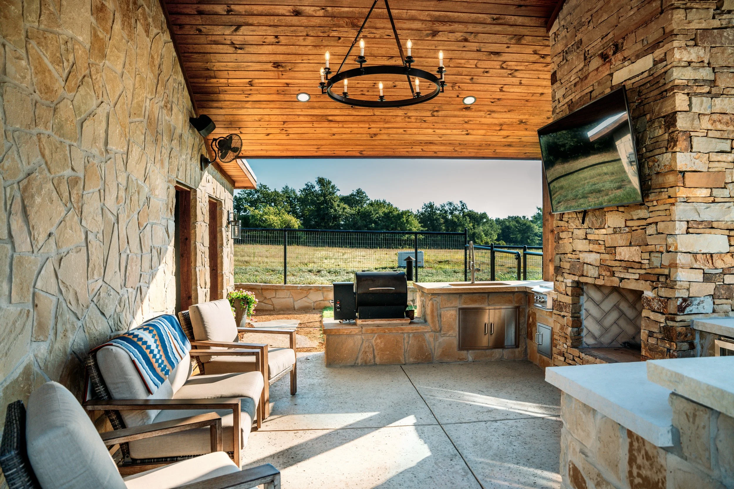 Sunfish-Pools-tx-2190-jake-crystal-hettinger-jacksboro-wise-jack-wichita-montague-home-builder-residential-commercial-equine-wichita-falls-texasDSC00548.jpg