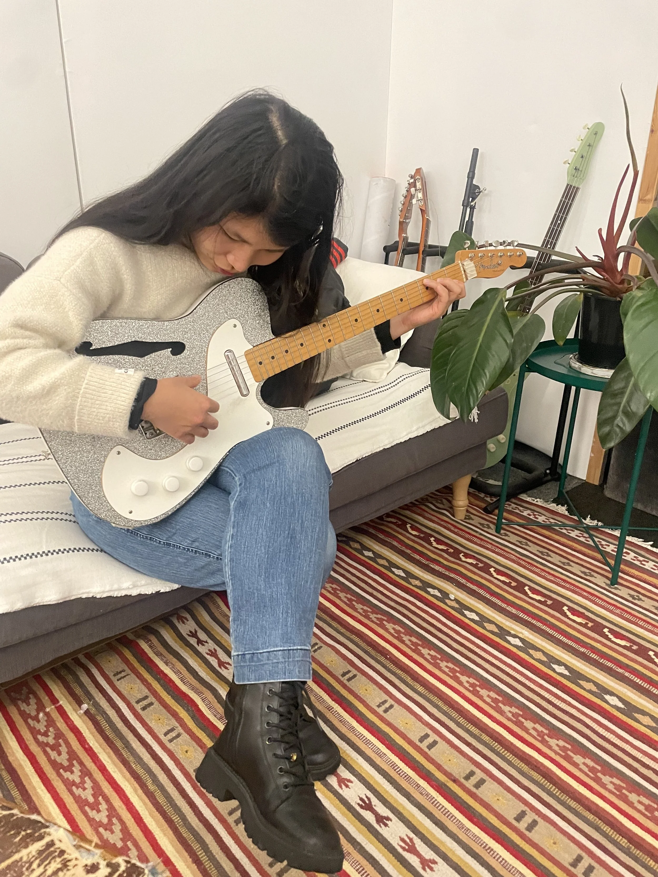 mon guitar.jpg