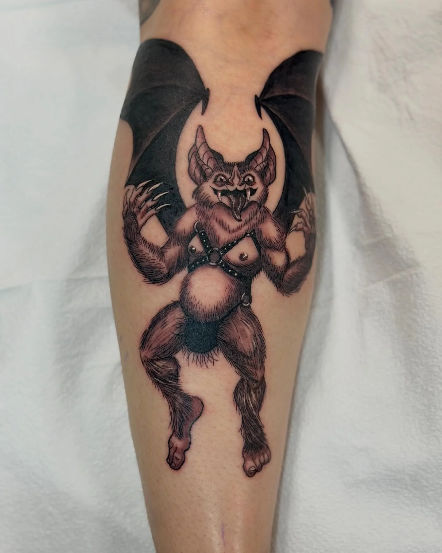 It was an absolute treat adding this Batsquatch leather daddy to Eve&rsquo;s kinky cryptid collection. Swipe to the end to see a healed pic of the mothman I did a few months back.