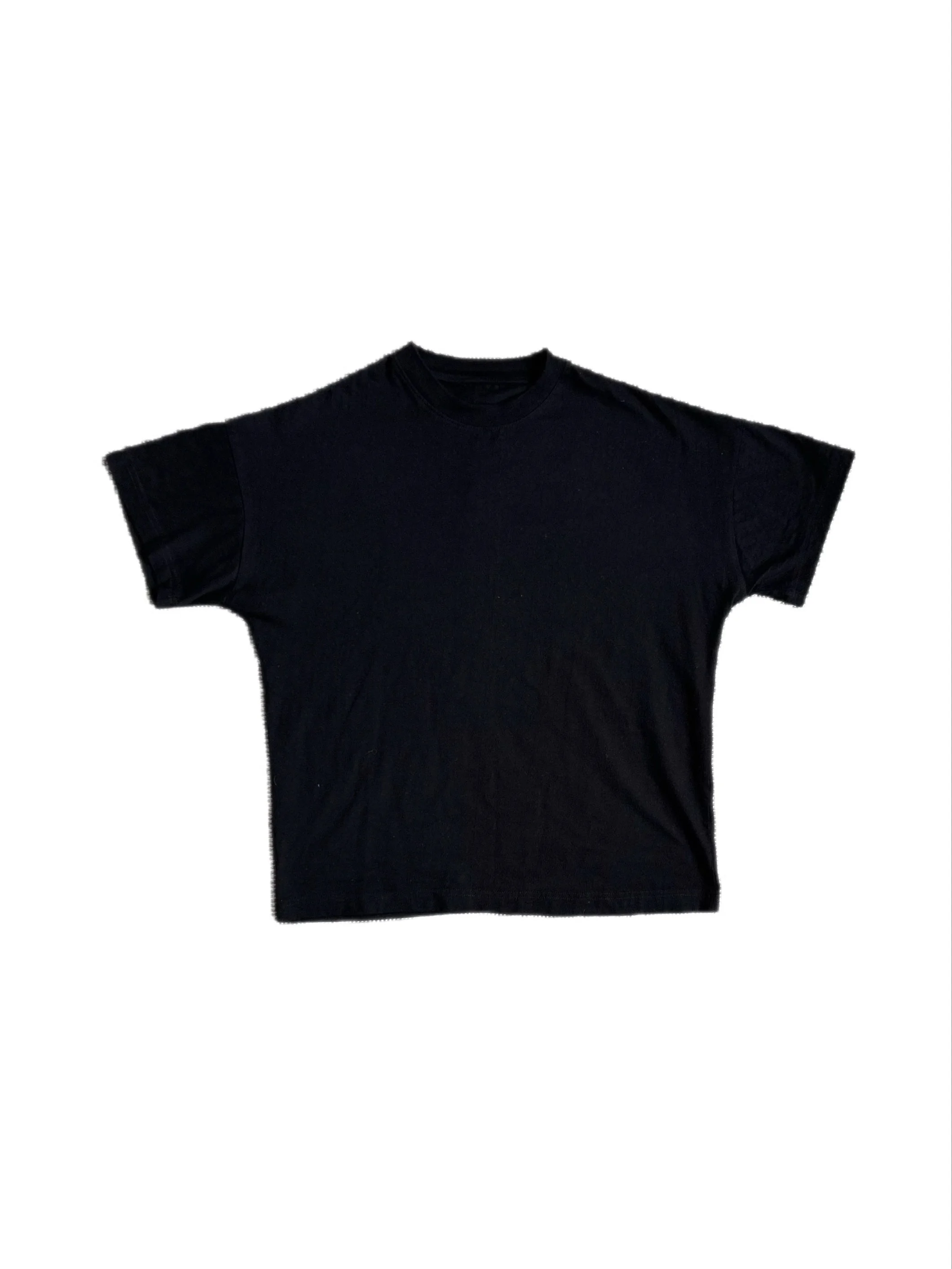 Oasis Essential Tee — Black