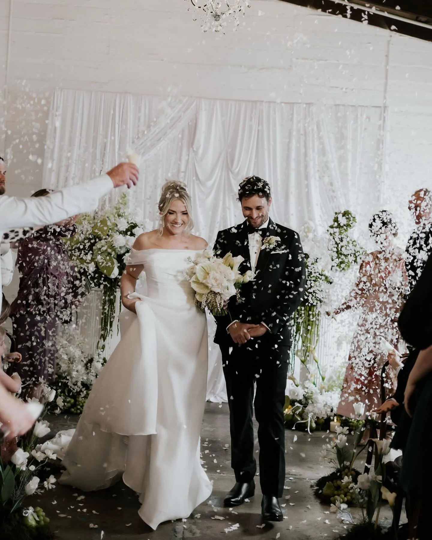 On the floor with how INSANE Ally and Eric&rsquo;s day was! Heart- eyes forever!!

Photography: @vickimillerphotography 
Coordination: @kelly_sundaeheartsweddings 
Styling: @townsvilleweddings_events 
Cocktails: @thevintagebarco_townsville 
Celebrant