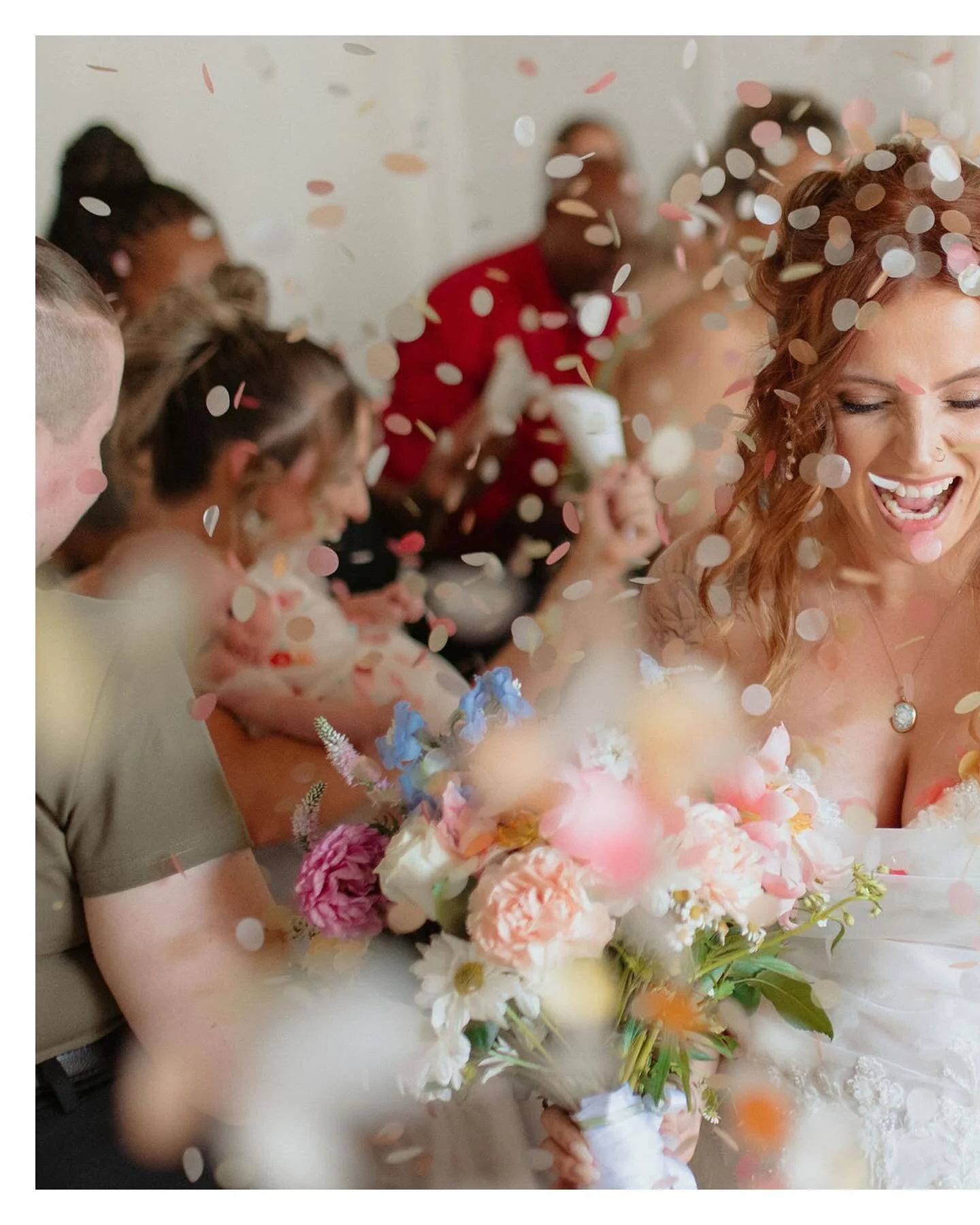 The most cool, calm and collected bride you&rsquo;ve ever seen in your life. The vibes were vibing hard for Maddi &amp; Jay and we are here for it 😍

Photography: @studio67__ 
Celebrant: @honeycelebrants 
Venue, styling and Florals: @houseofvows_ 
C