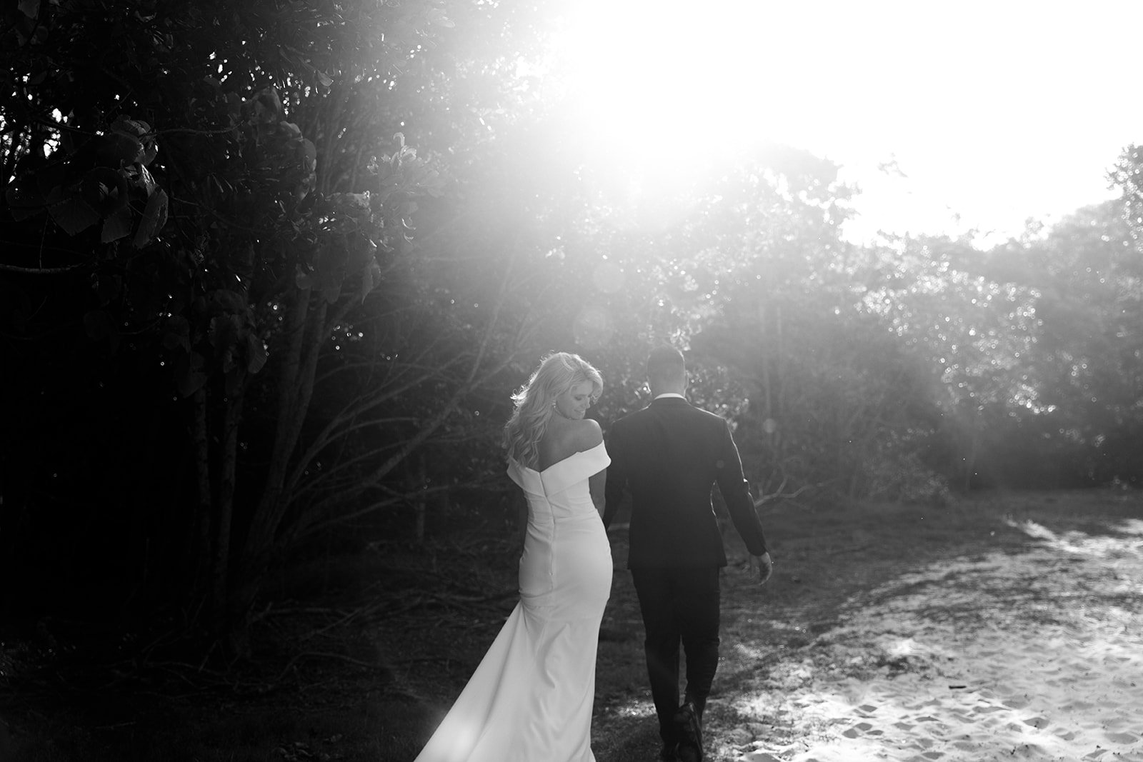 Sarah + Travis707.jpg