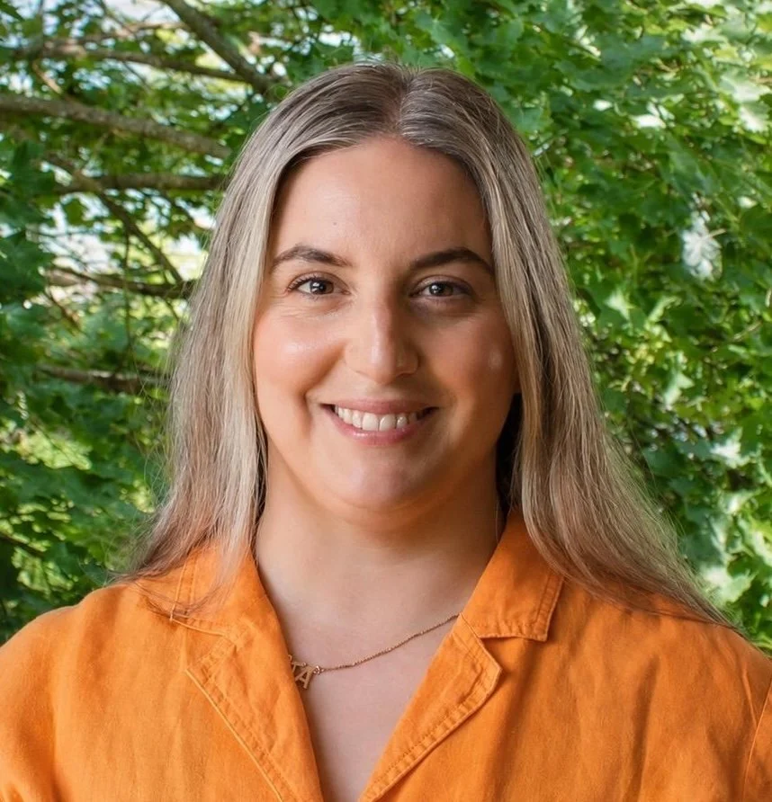Photo of Krista Varsakis, RSW