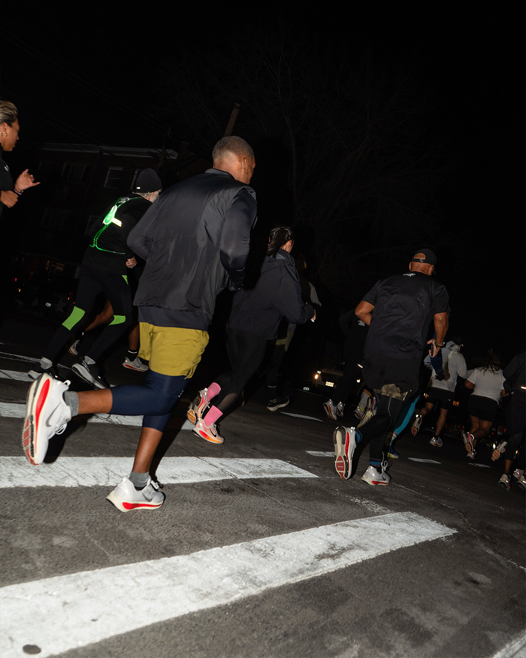 Nike-Vomero-18-P1_04.gif