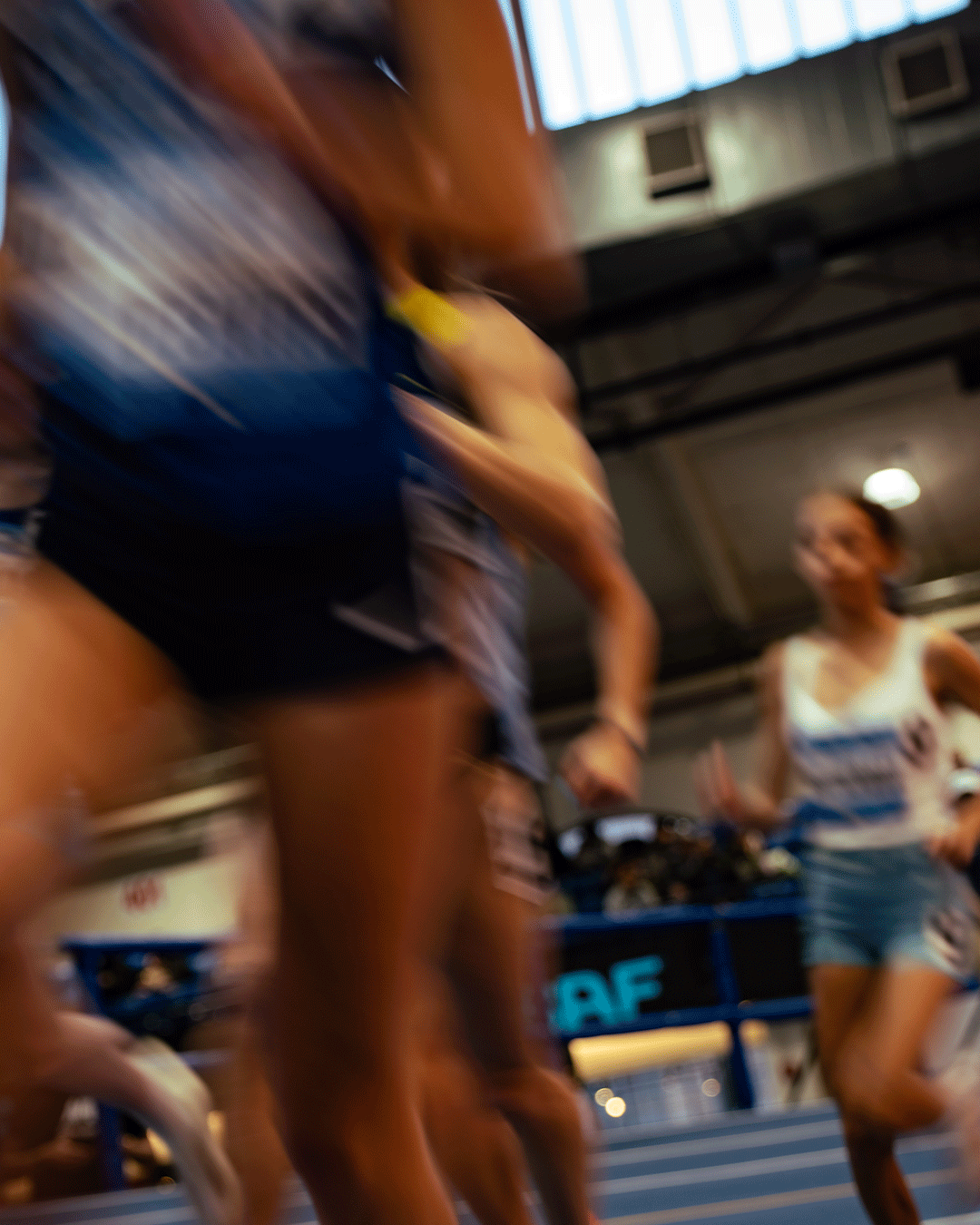 Nike-Armory-Post-3-2_07.gif