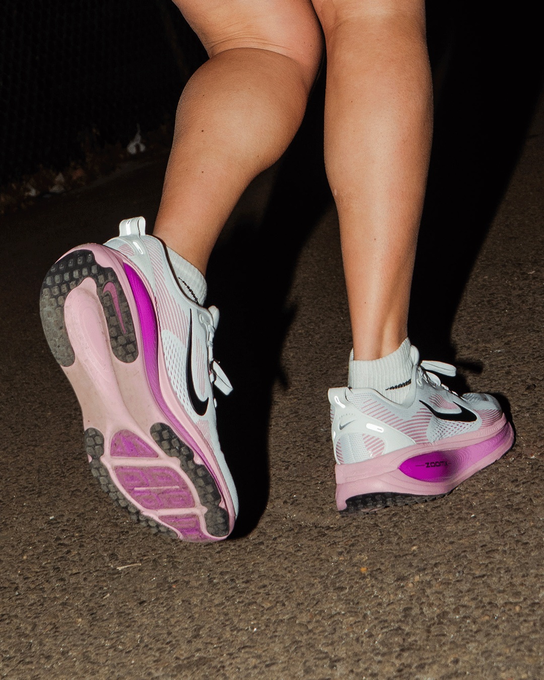 Nike-Vomero-18-P2_05.gif