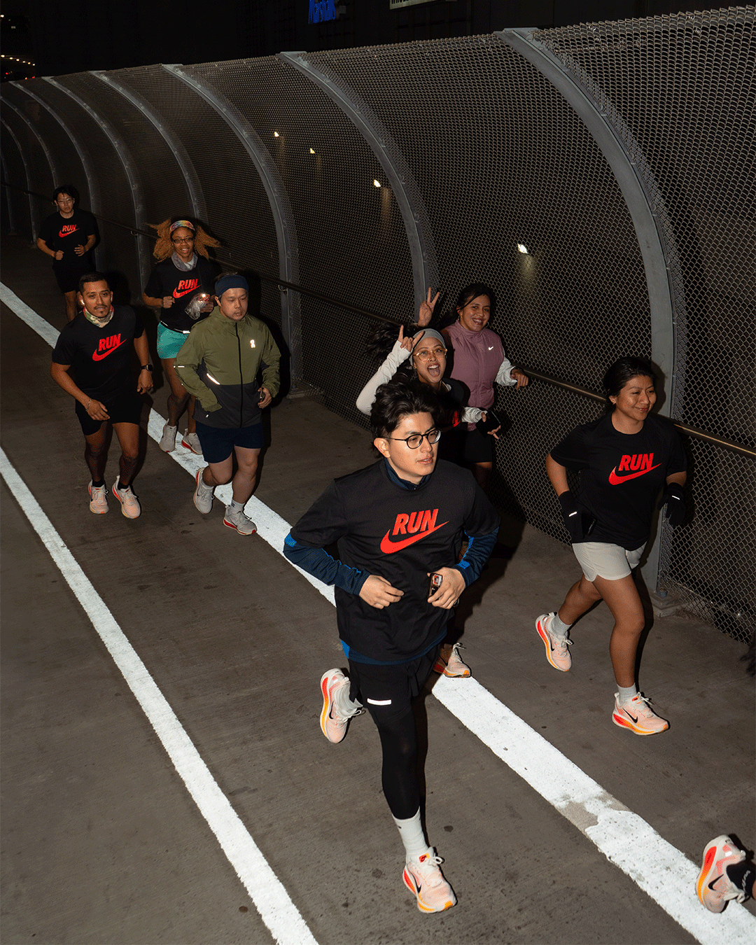 Nike-Vomero-18-P2_01.gif
