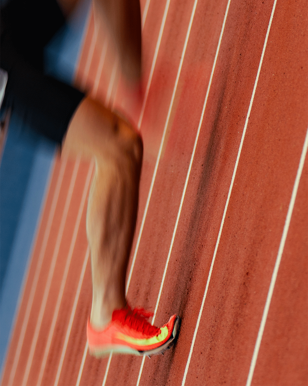 Nike-Armory-Post-2-1_01.gif